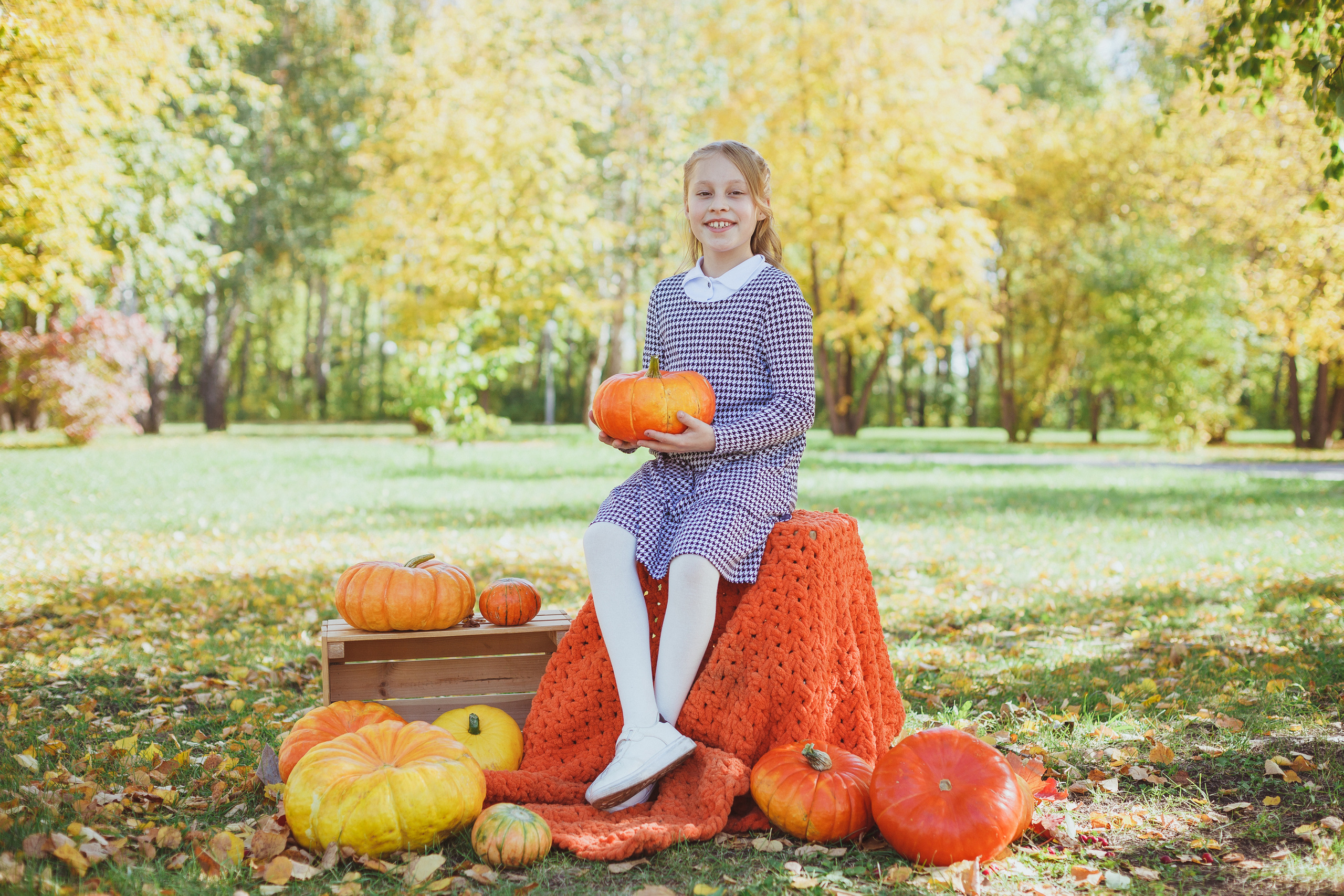 Школьная фотосессия на 31 августа. 1,2,3 сентября. Портреты детей 4-6 штук. Групповые общие 2-5 шт. Цена 450р. Семейный и детский фотограф в Сухом Логу Ольга Кайгородова