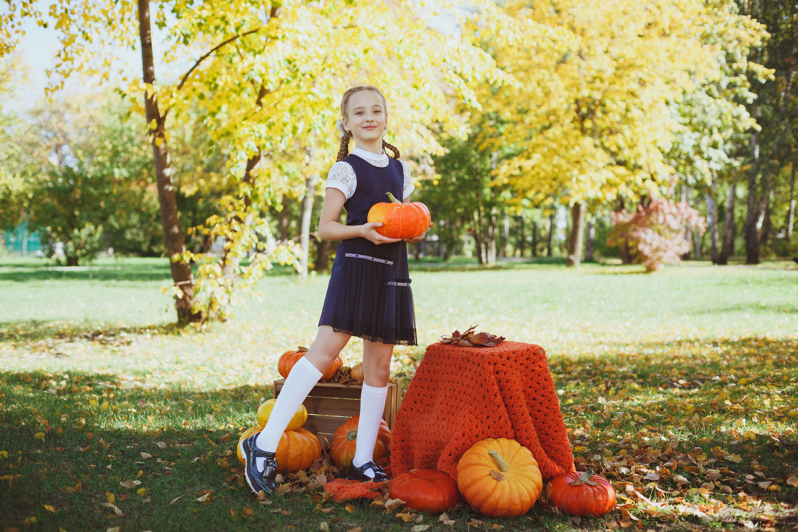 Школьная фотосессия на 31 августа. 1,2,3 сентября. Портреты детей 4-6 штук. Групповые общие 2-5 шт. Цена 450р. Семейный и детский фотограф в Сухом Логу Ольга Кайгородова