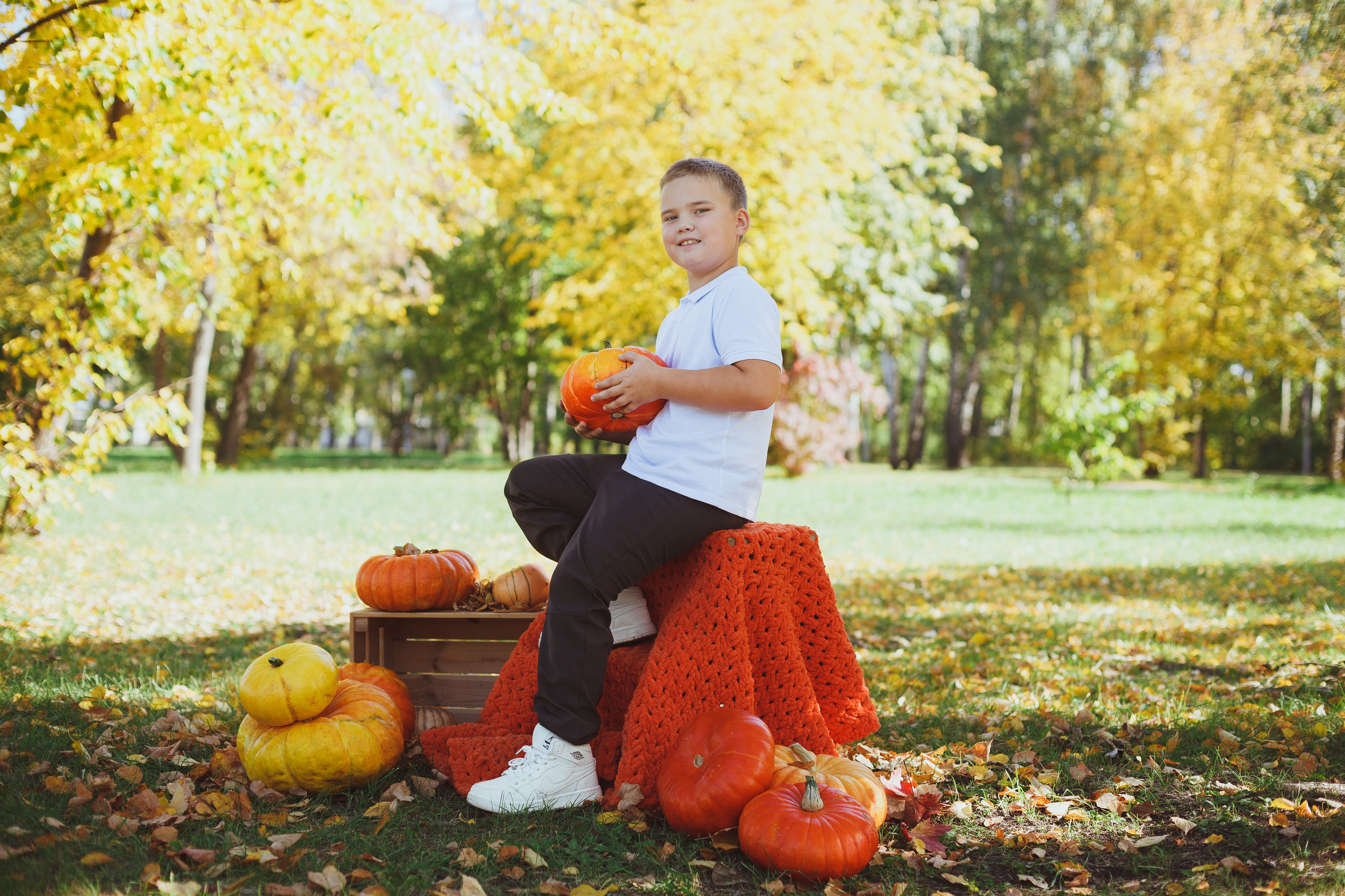 Школьная фотосессия на 31 августа. 1,2,3 сентября. Портреты детей 4-6 штук. Групповые общие 2-5 шт. Цена 450р. Семейный и детский фотограф в Сухом Логу Ольга Кайгородова