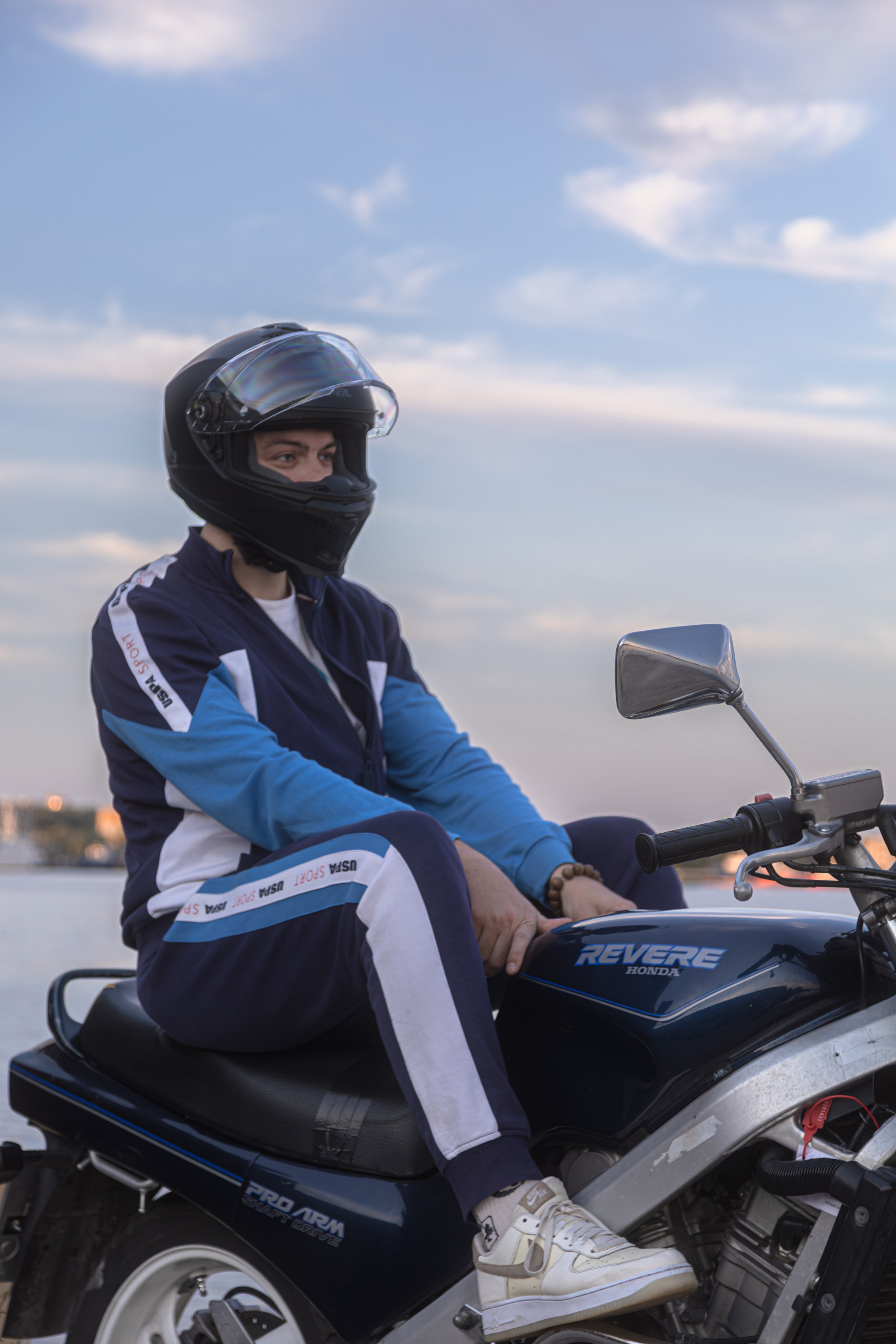 Daniil R. — Digital Noise —