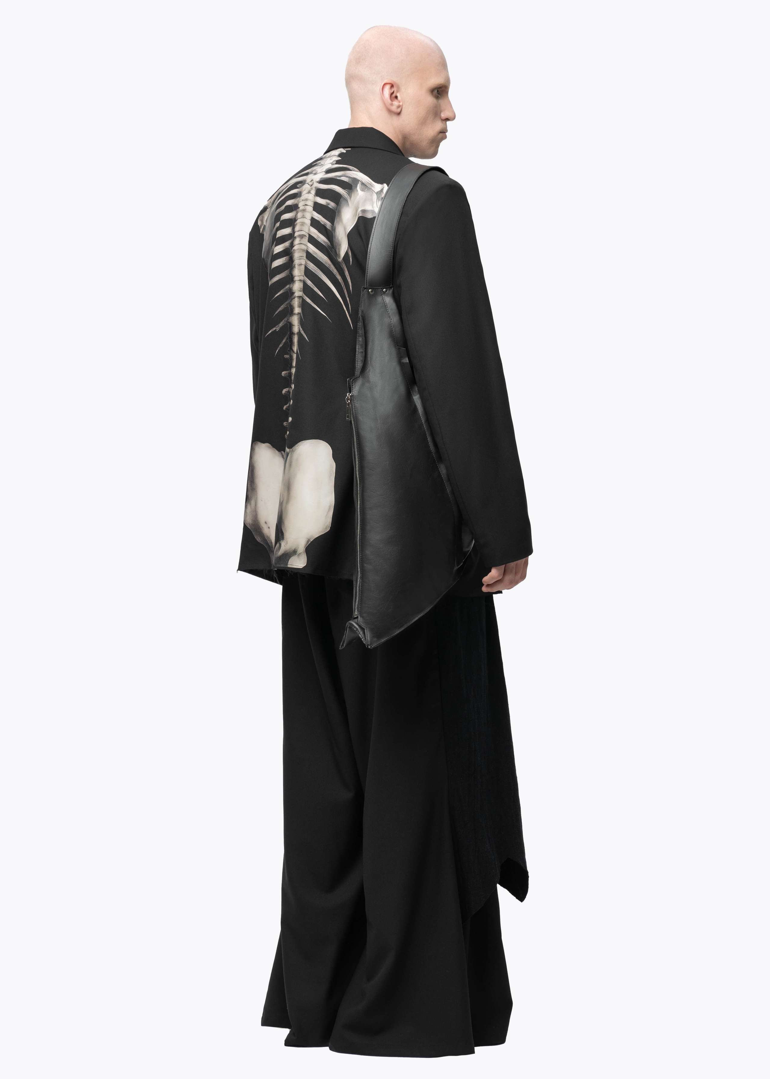 Bat Norton AI.AVANGARDEN. Фотограф для брендов Любовь Батина (Спб/Мск)