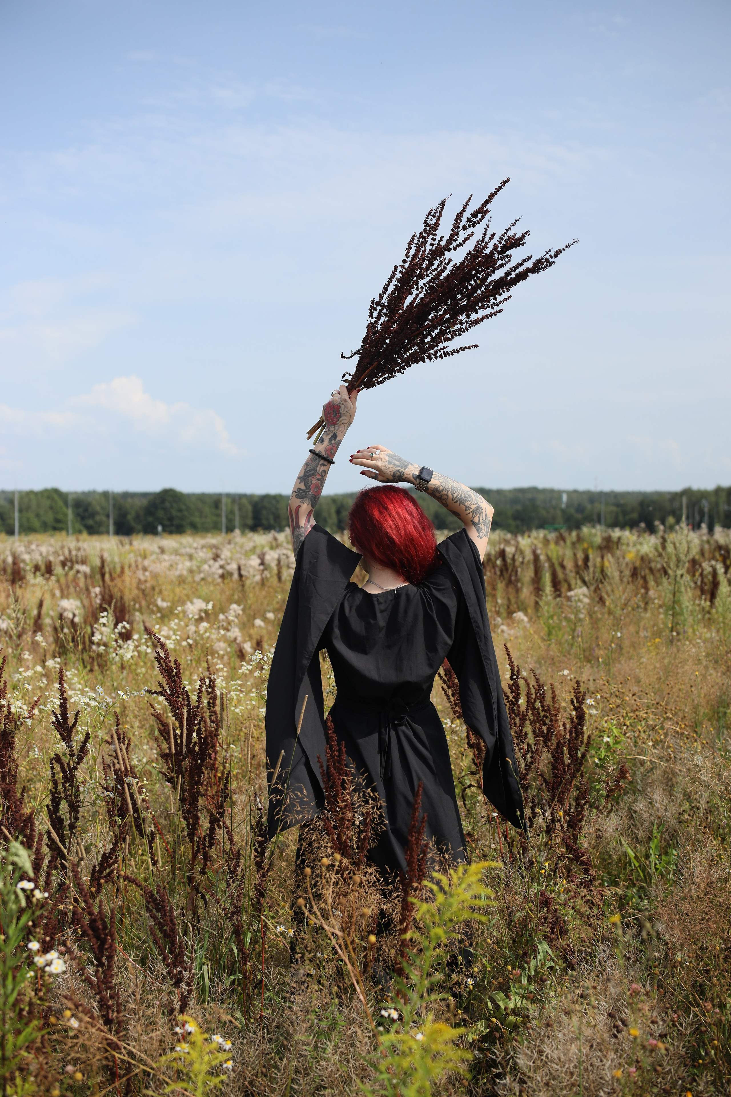 Милана, поле. Фотограф Игорь Михайлов