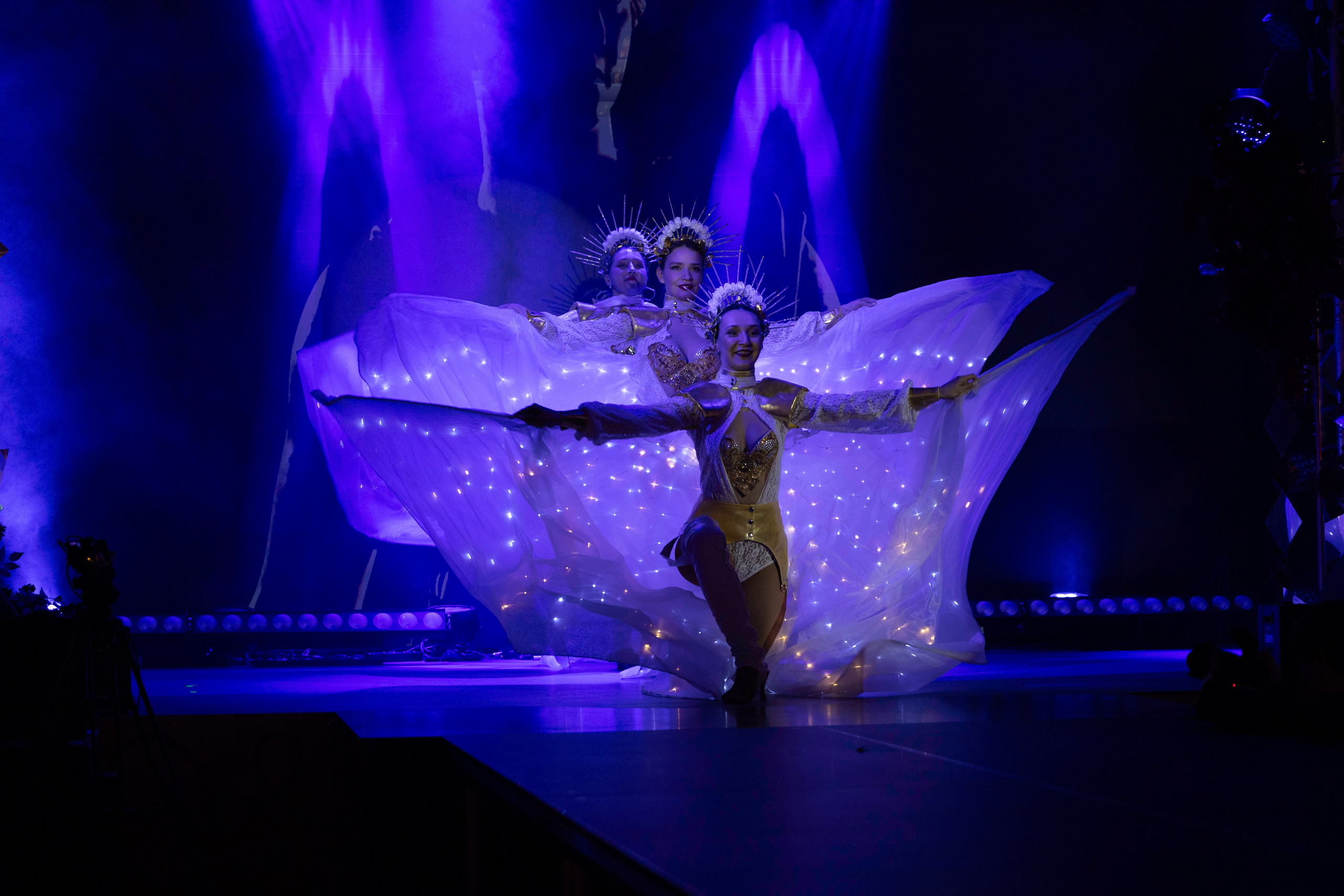 Модный показ «ИСКУШЕНИЕ» Казино Шамбала. Фотограф Olya Posnimay