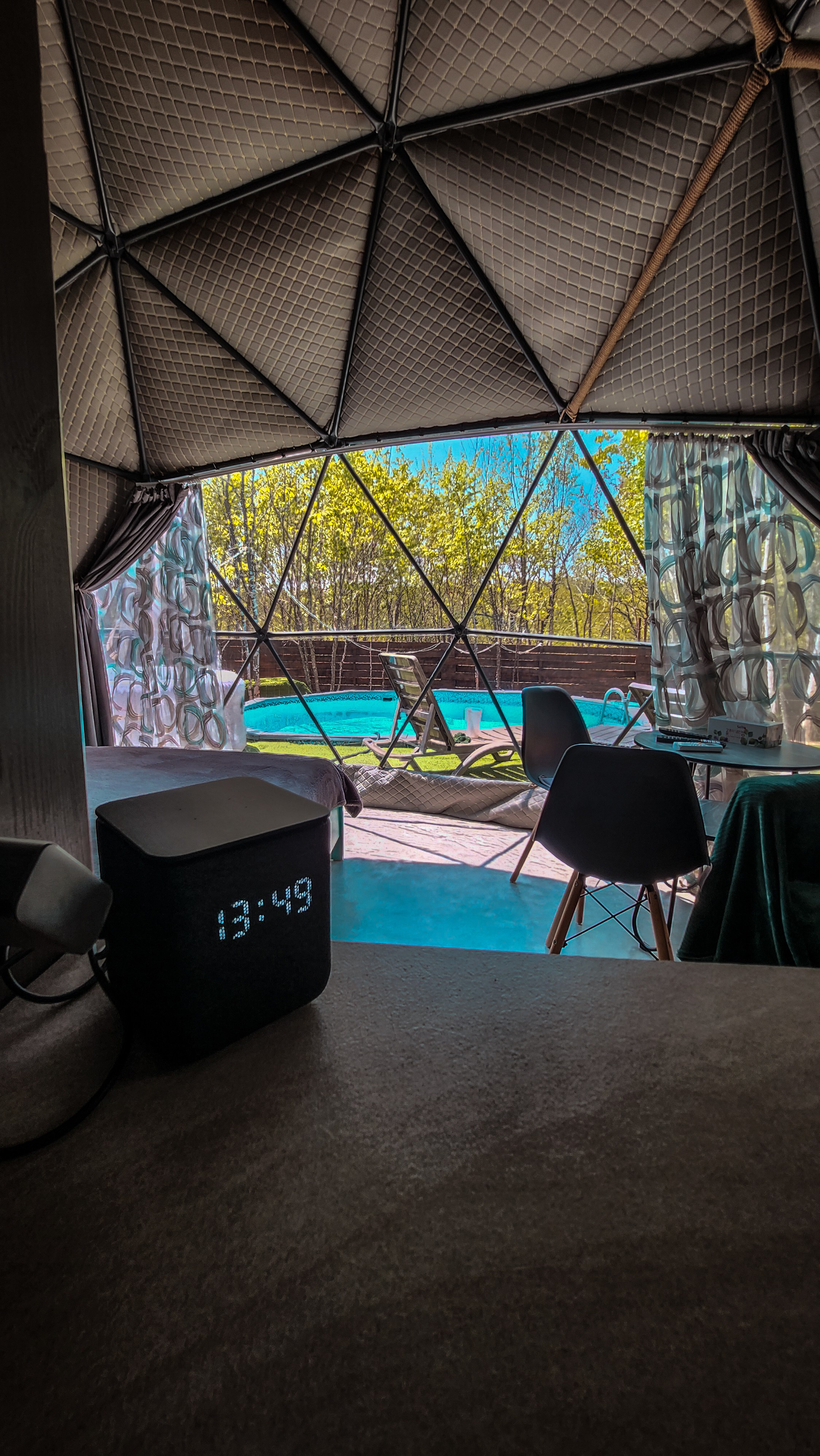 Геокупол фото. Вгости. Посуточная аренда дома во Владивостоке, баня с чаном. Теплый бассейн, геокупол. Аренда дома во Владивостоке, Надеждинском районе