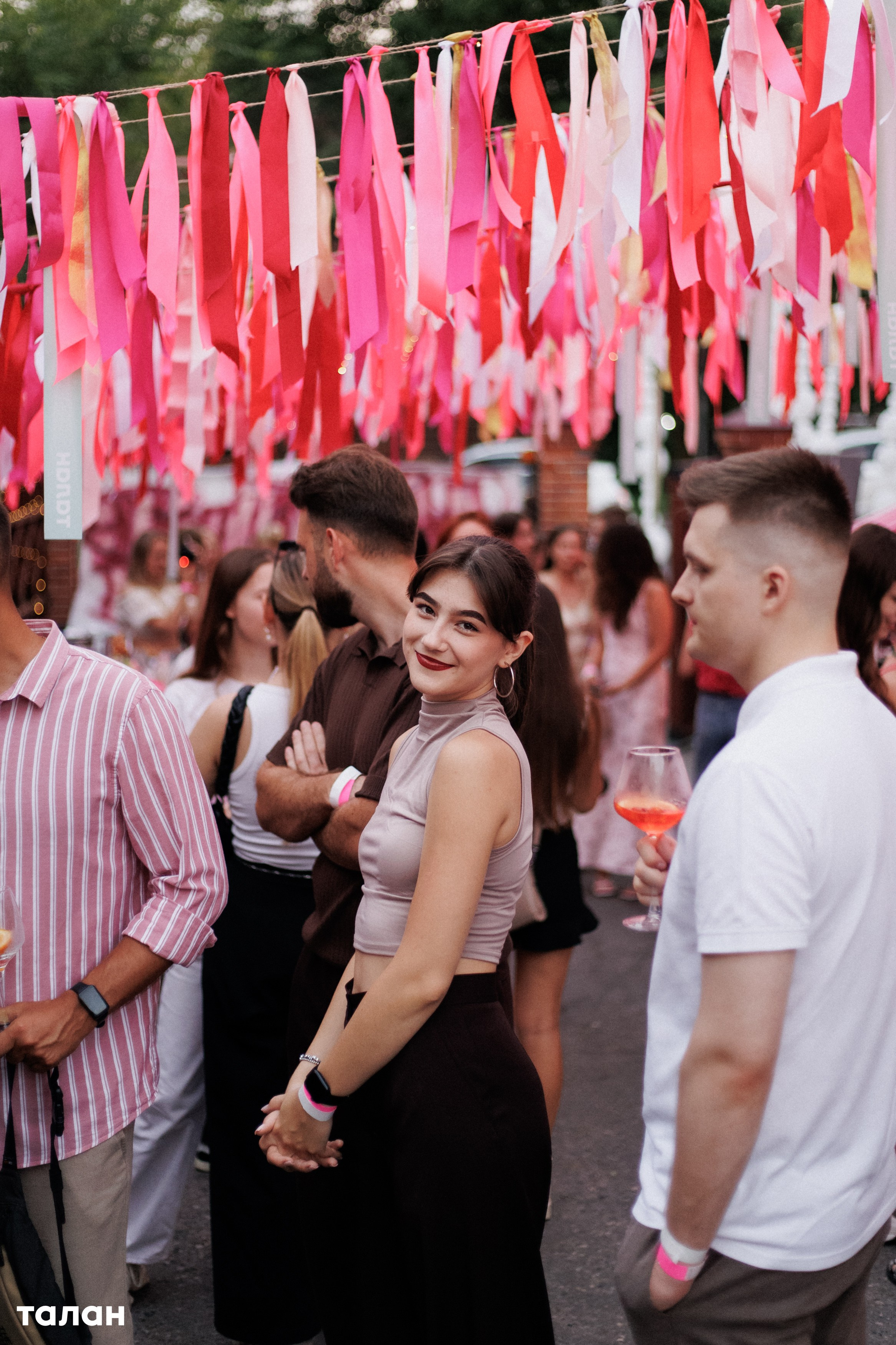 ВИНОТЕКА [бар+магаз] — BIRTHDAY PARTY. СВОИ. ФОТООТЧЕТЫ-СОБЫТИЯ-МЕСТА