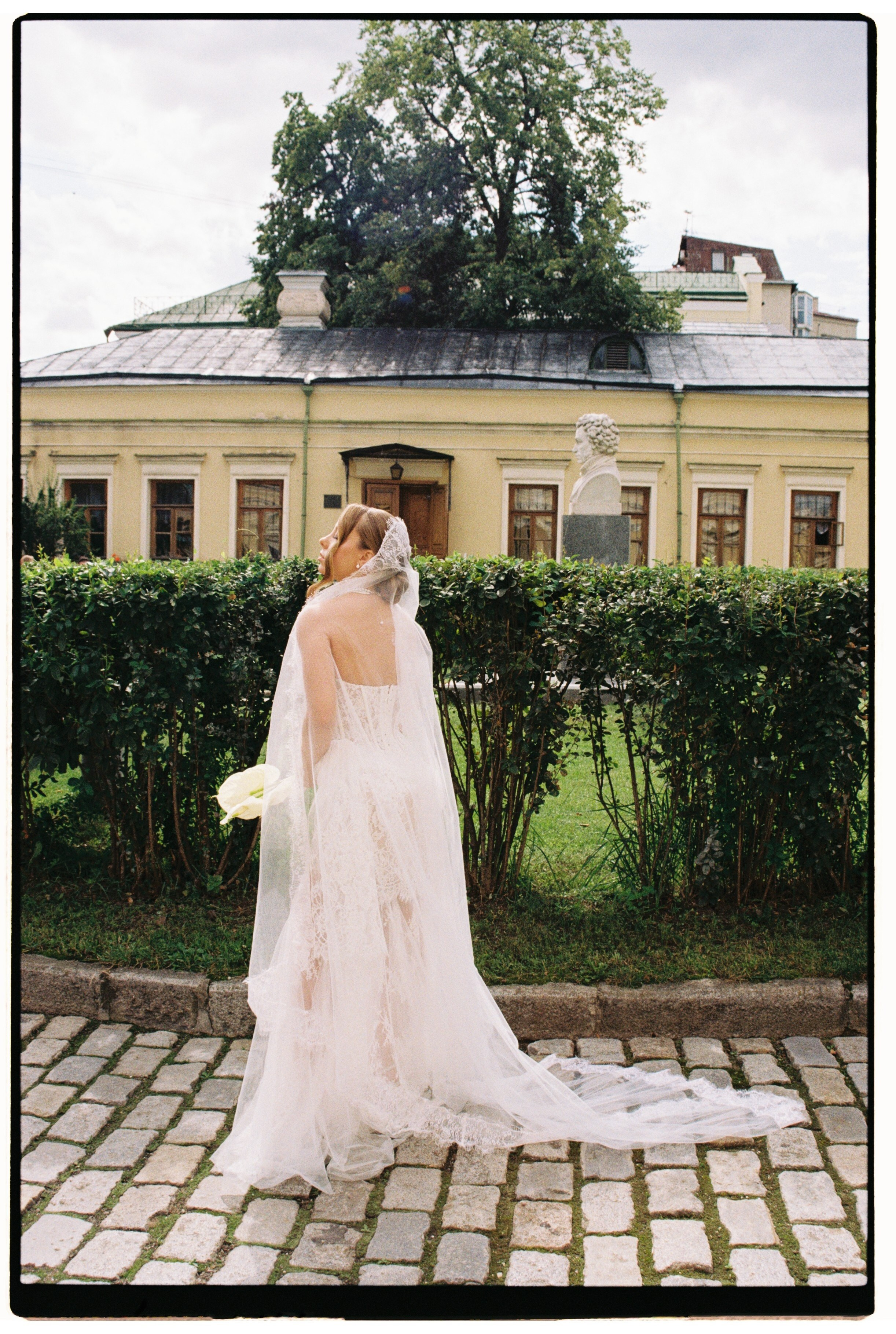 Библиотека-читальня им. А. С. Пушкина. Свадебный фотограф Москва, Санкт-Петербург