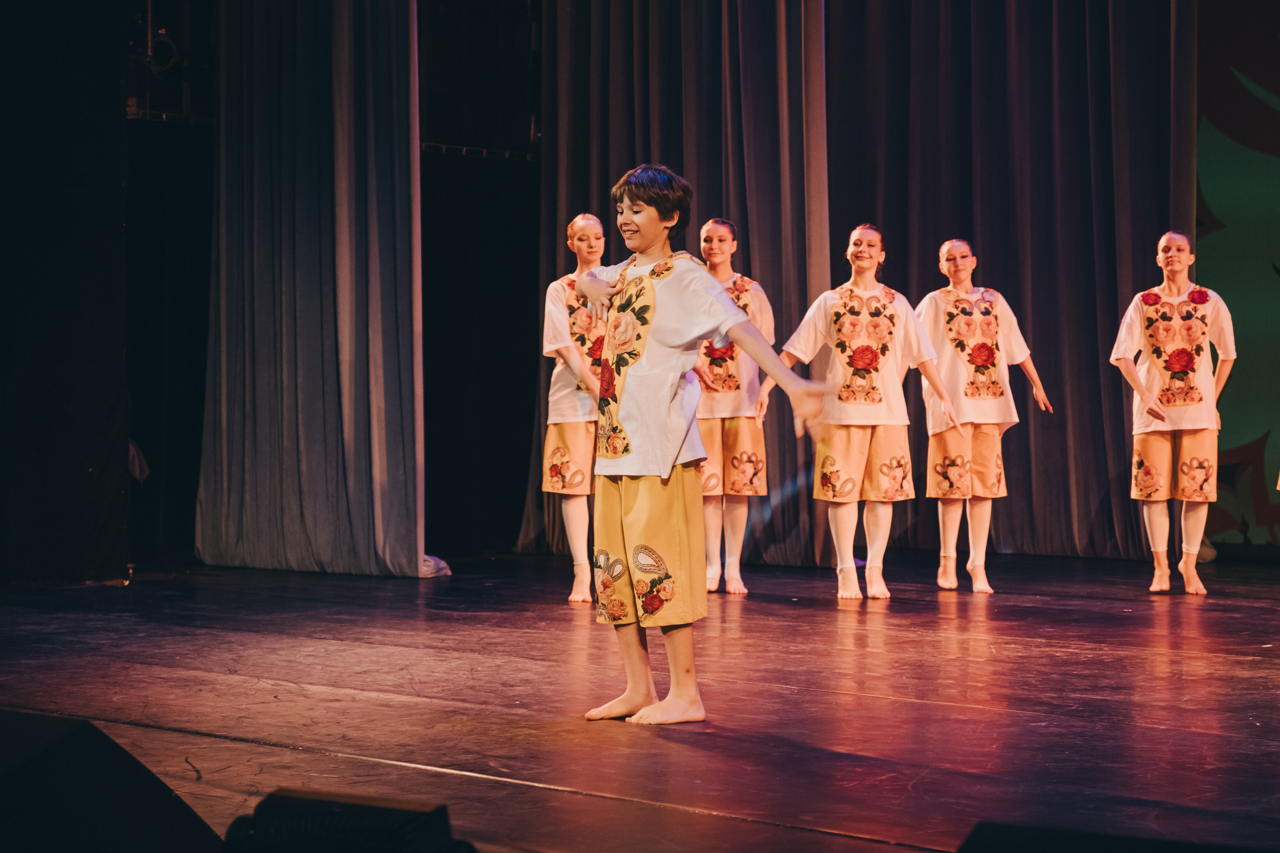 Танцевальный концерт. Фотограф в Иркутске Анна Мирошникова