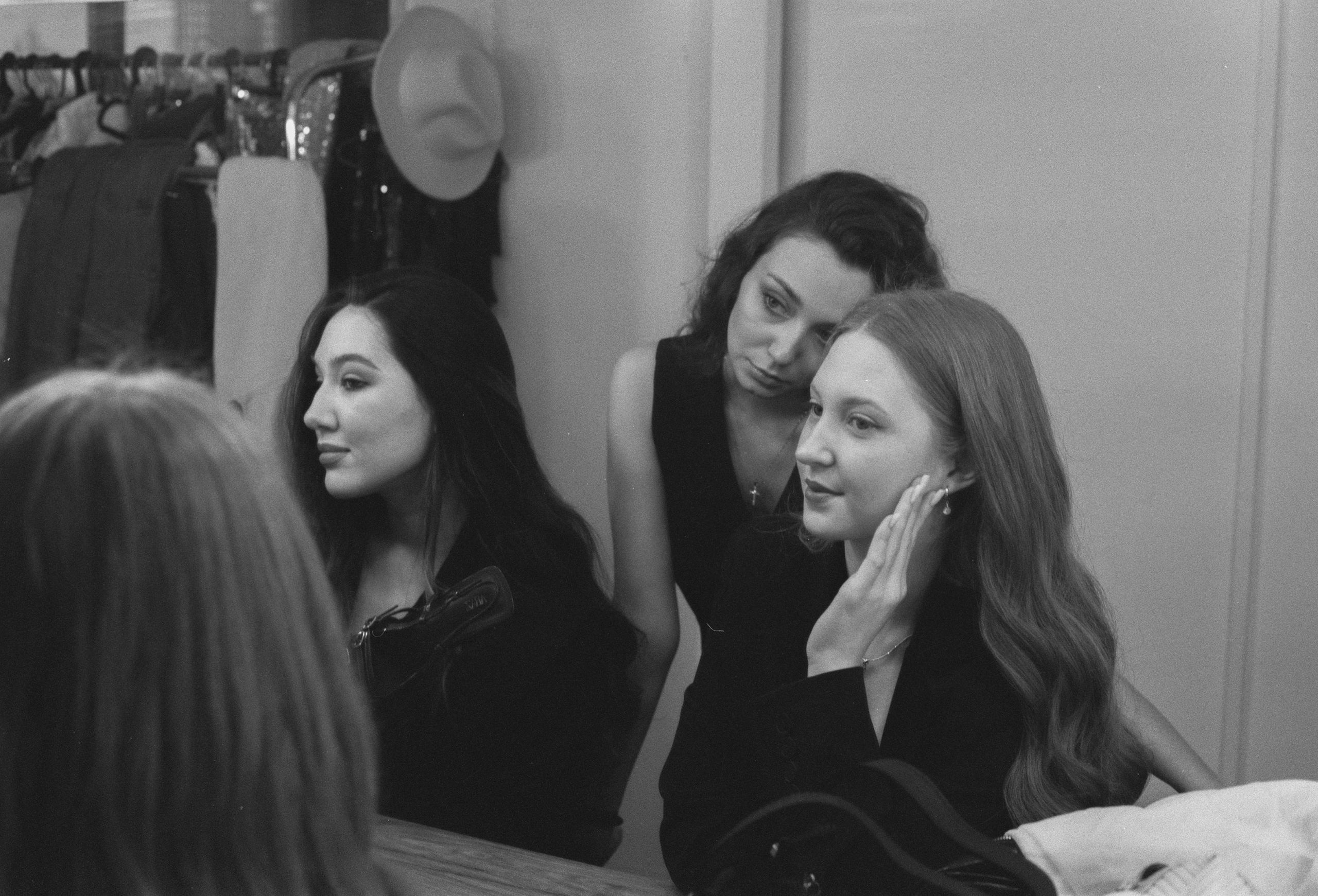 Мария, Анастасия и Алина. Художественная фотография | Фото на пленку — Илья Кобзев