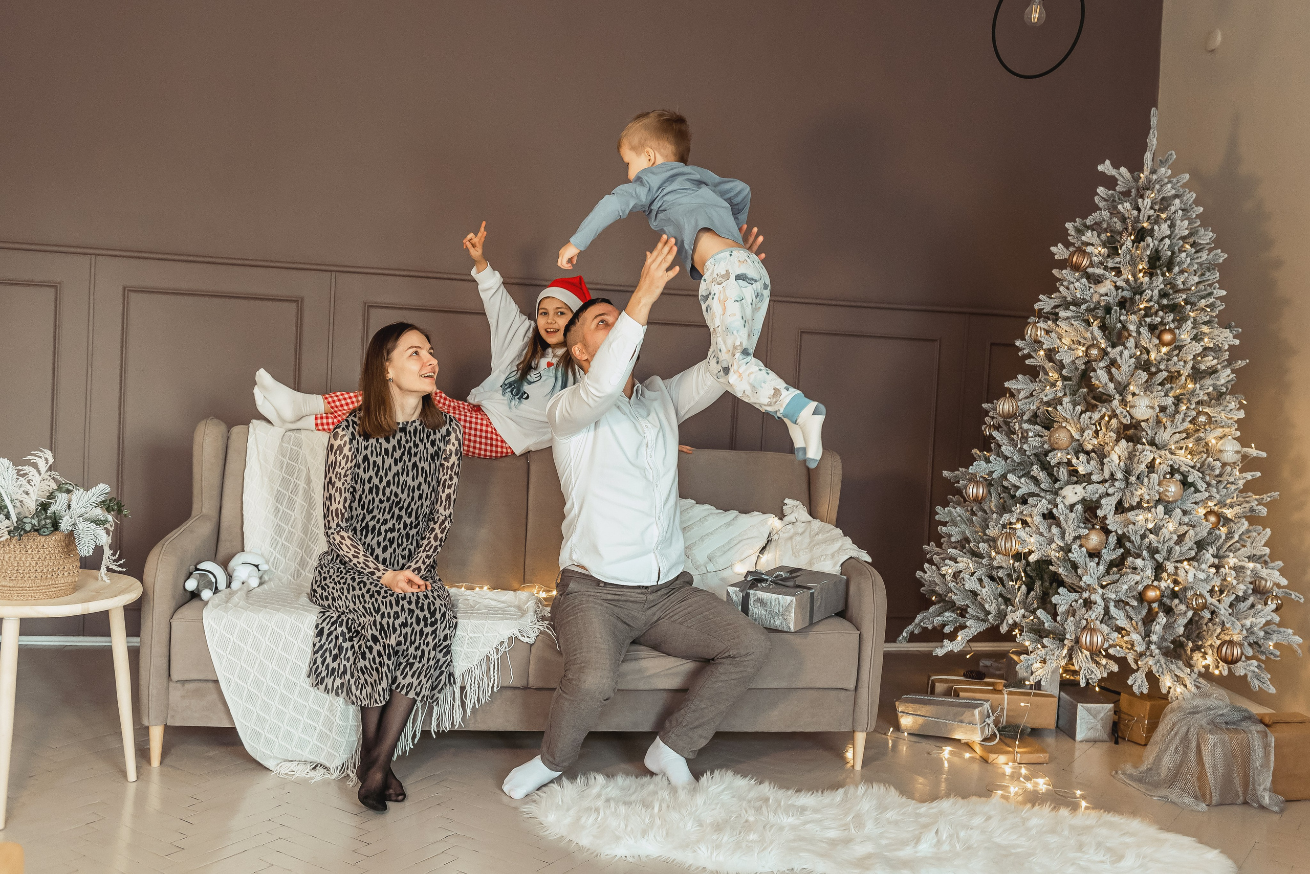 Семейная и детская фотосессия в студии. Семейный фотограф в Братске Маклакова Татьяна