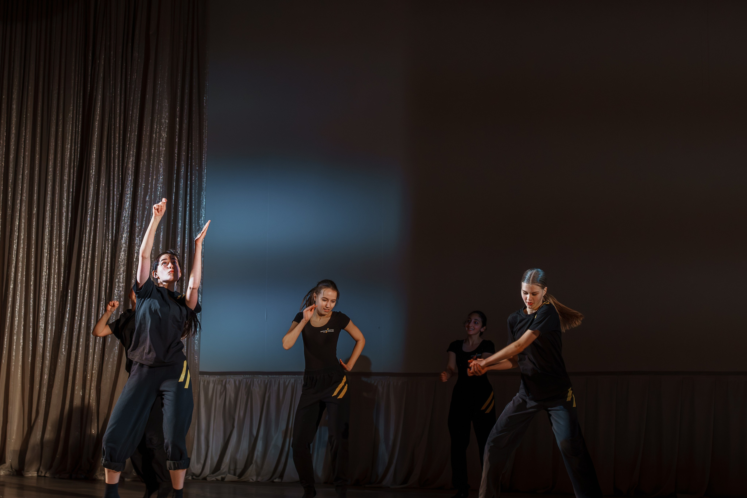 Танцевальный конкурс, репортаж. Фотограф видеограф Геннадий Янбаев в Сочи, Краснодаре