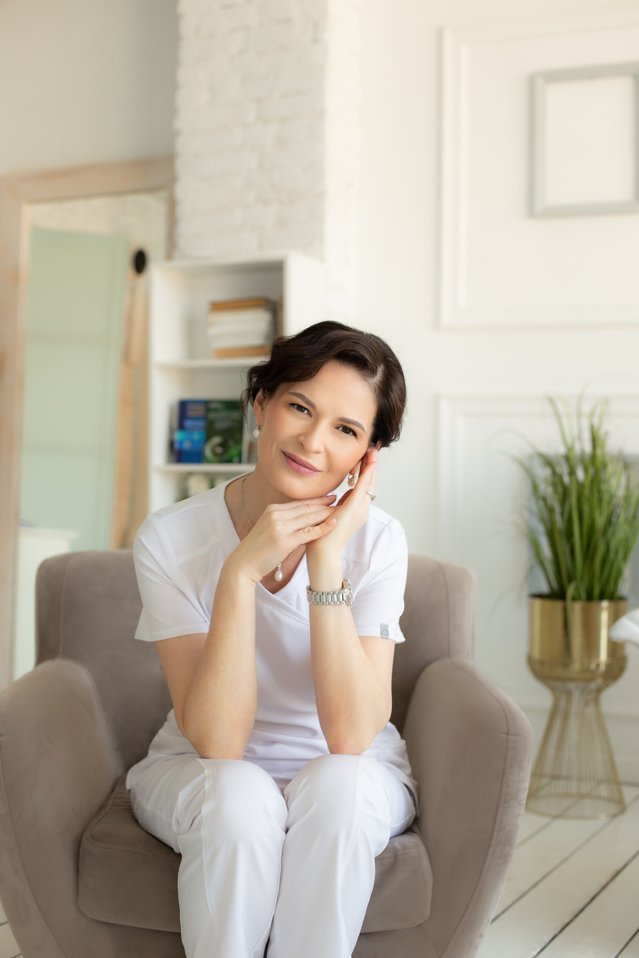 Контент съёмка для гинеколога-репродуктолога. Фотограф СПб Юлия Ерошевская, предметный фотограф