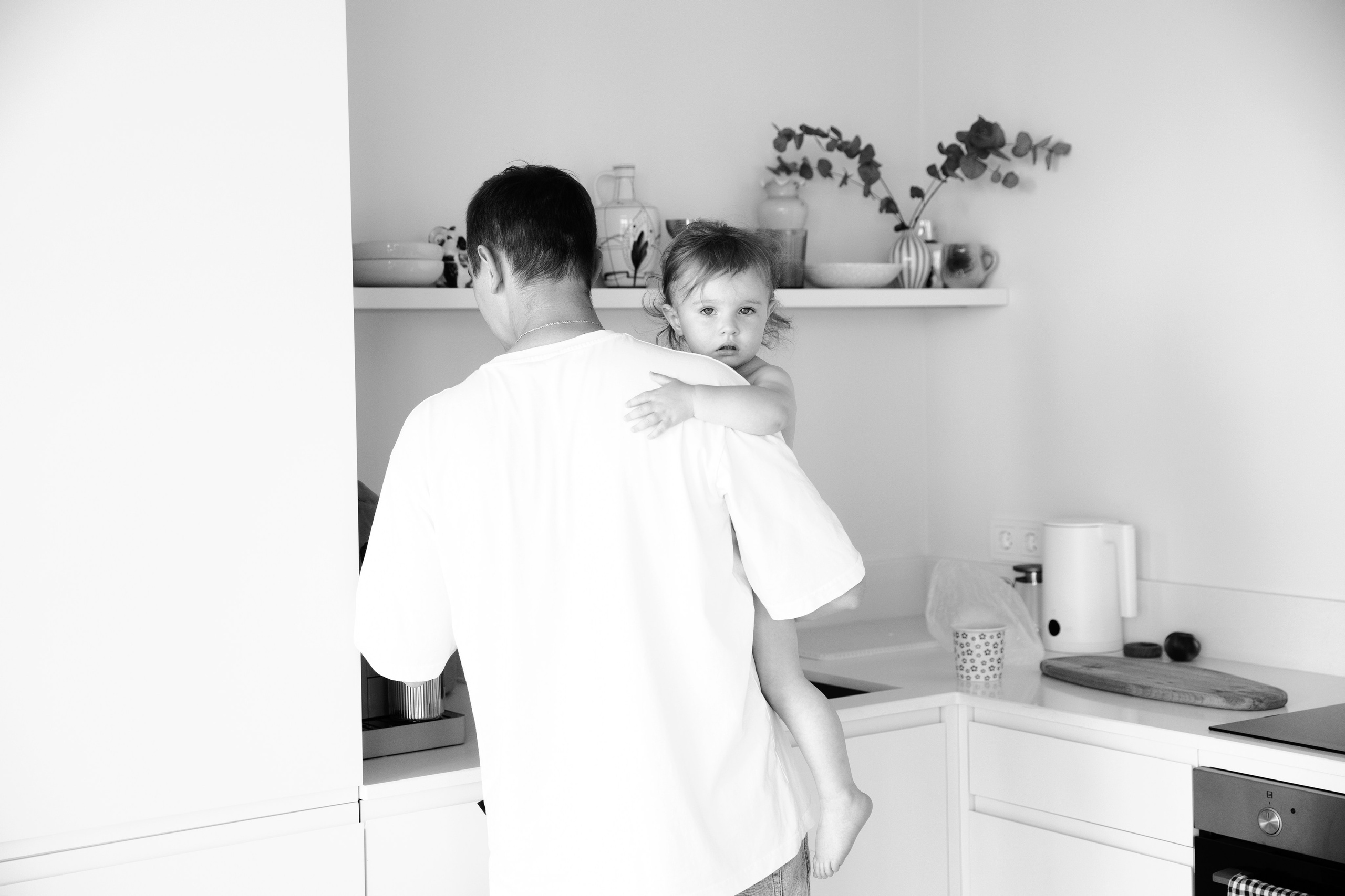 Домашняя съемка красивой семьи в солнечной квартире. Фотограф новорожденных, детский фотограф  Москва.Семейная съемка Москва. Семенова Анна