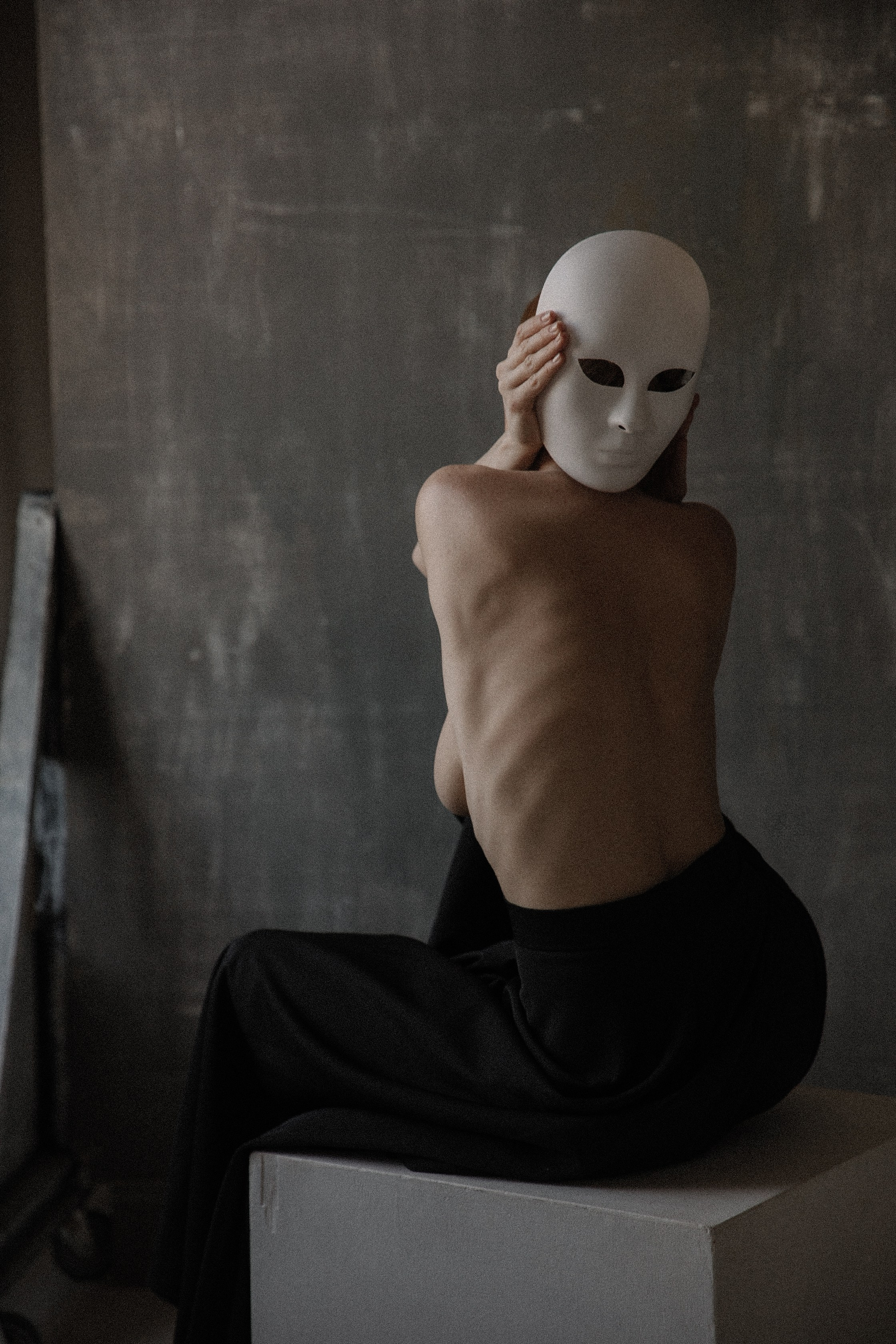 Студии & отели. Модель Москва каталожная и творческая съемка Anna Antlers