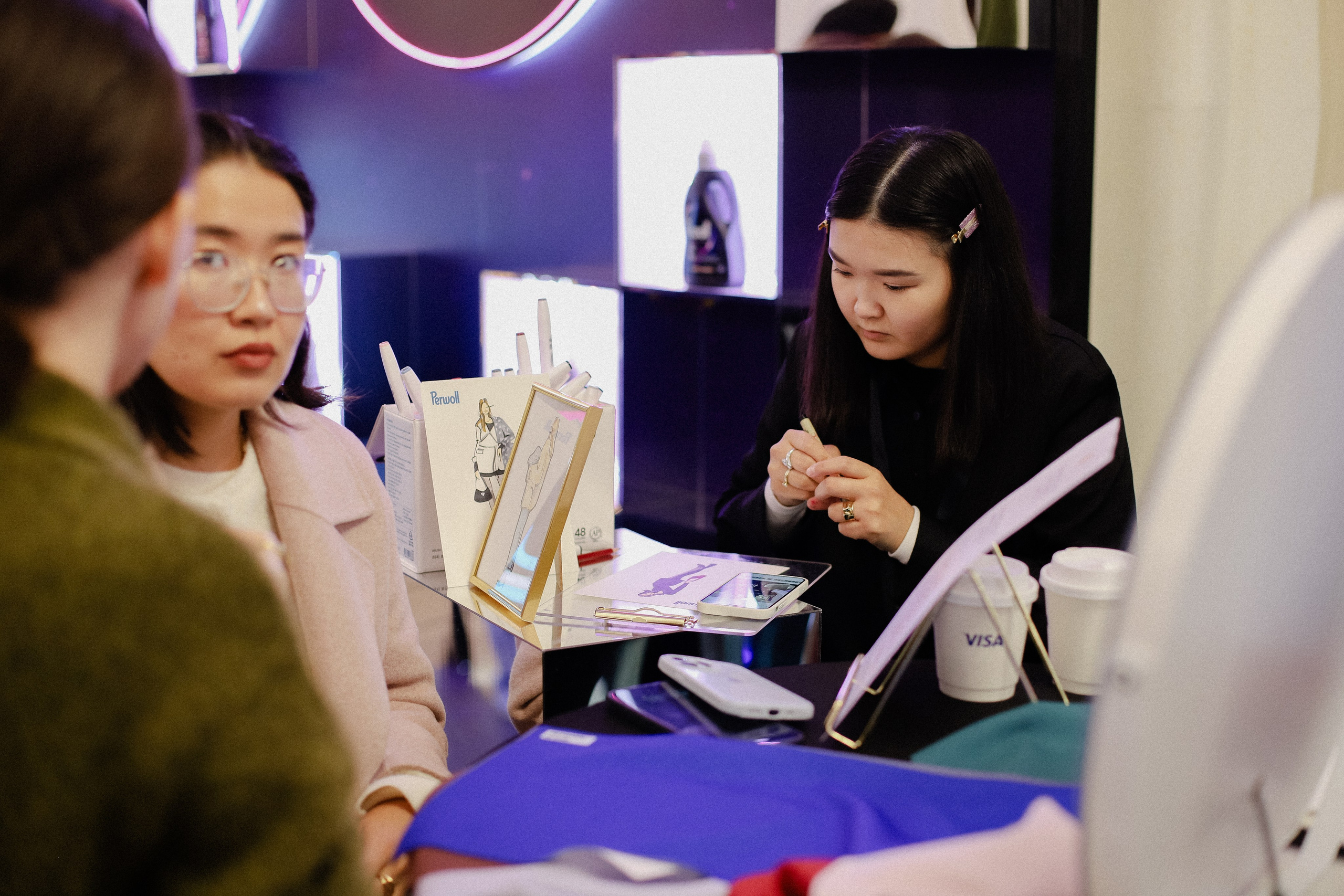 17.10 FWA зона Schwarzkopf и Perwoll. Фотограф в Алматы и Москве Даша Пушкина