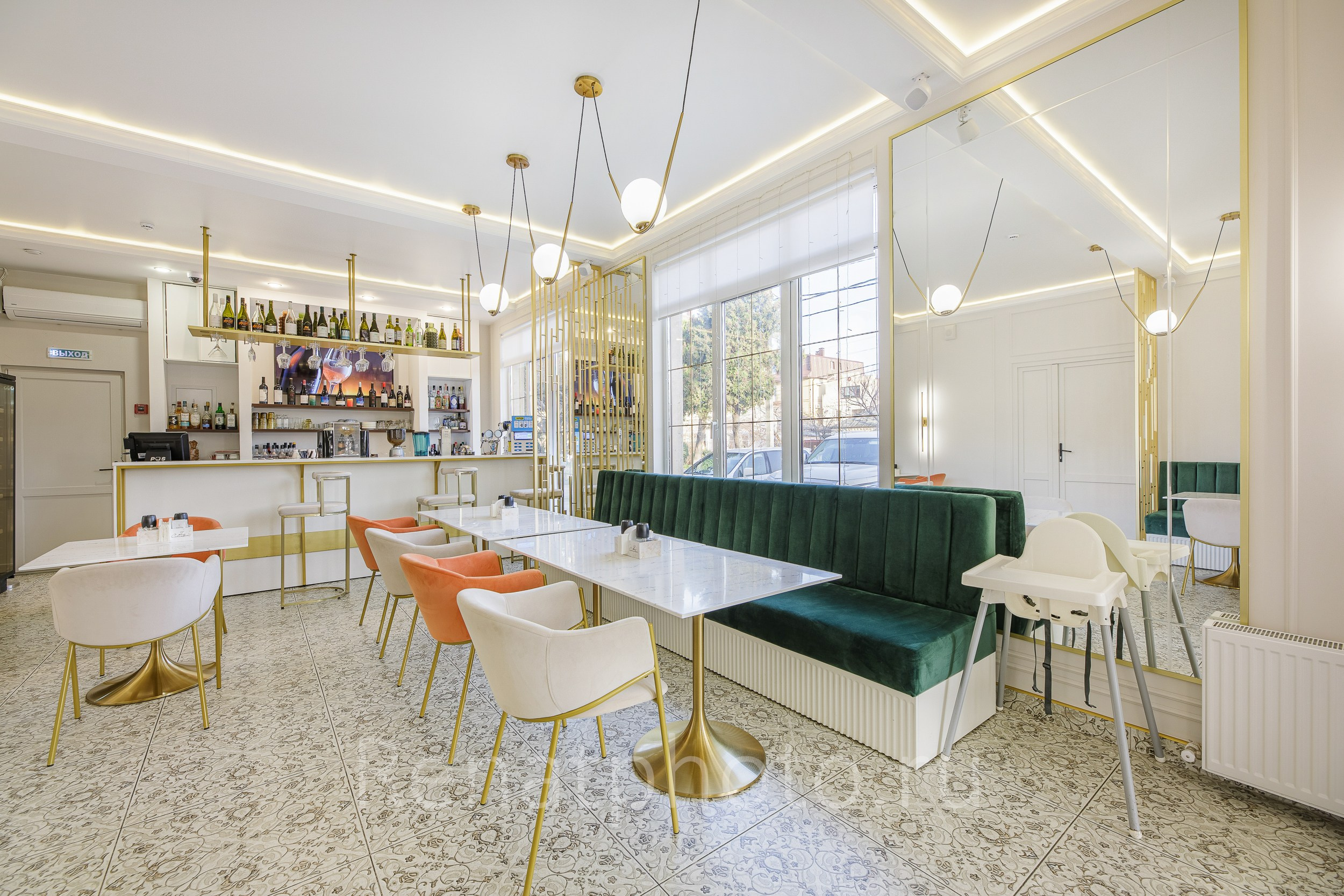 Отель «Вилла». Профессиональная фотосъёмка интерьеров, предметная фотосессия еды для меню г. Анапа