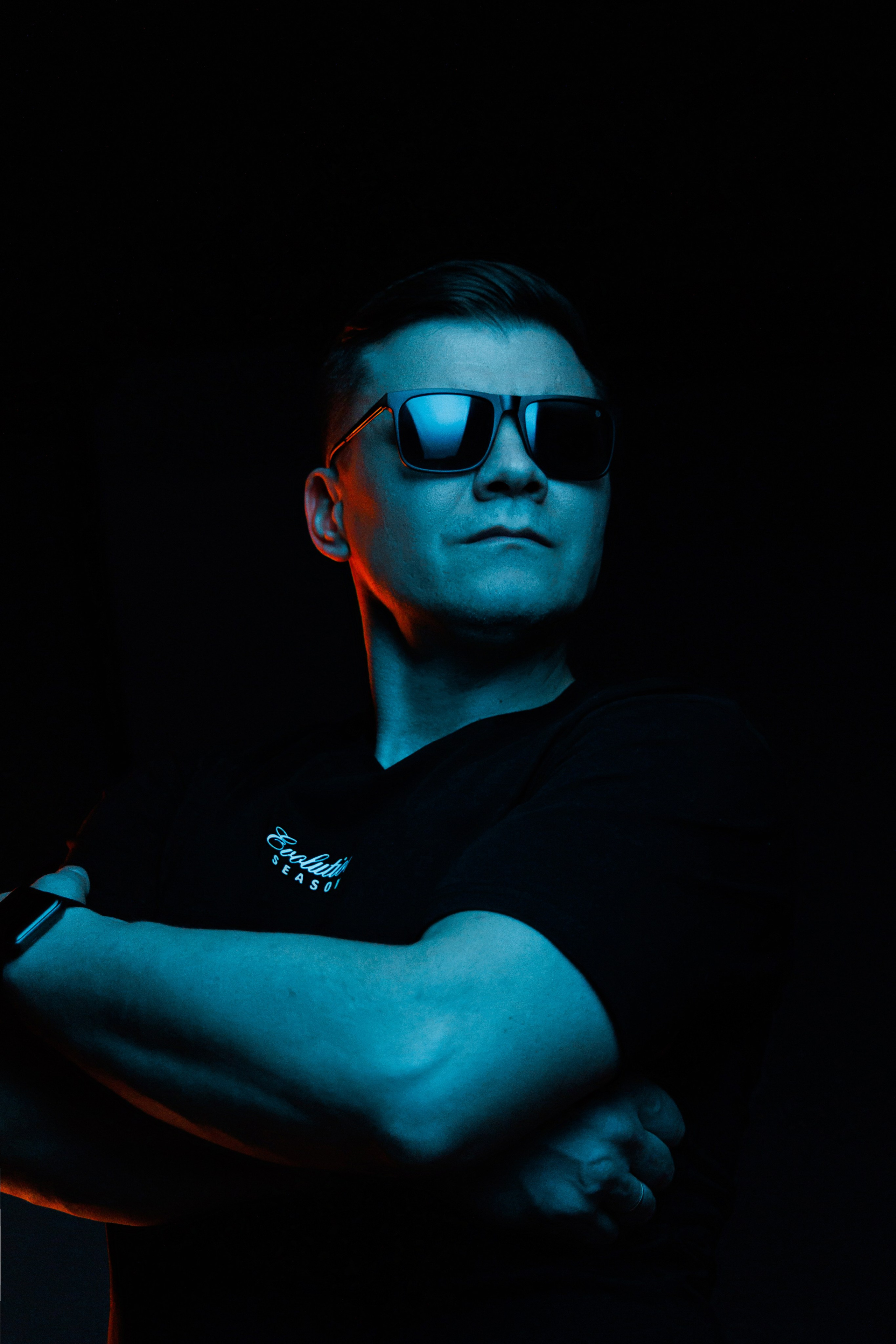 Портретные постеры для DJ. Фотограф, видеограф