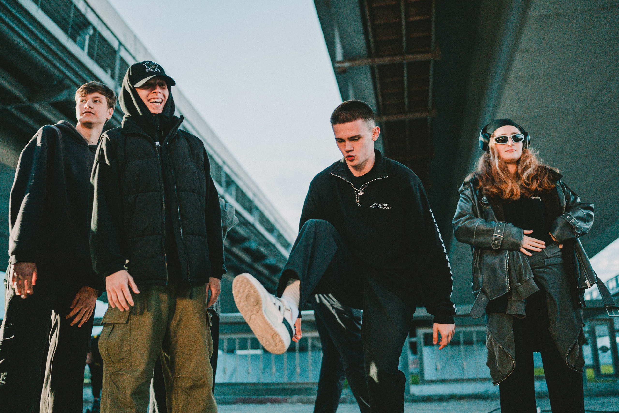 Бэкстейдж съемок клипа «Шулай». Главная