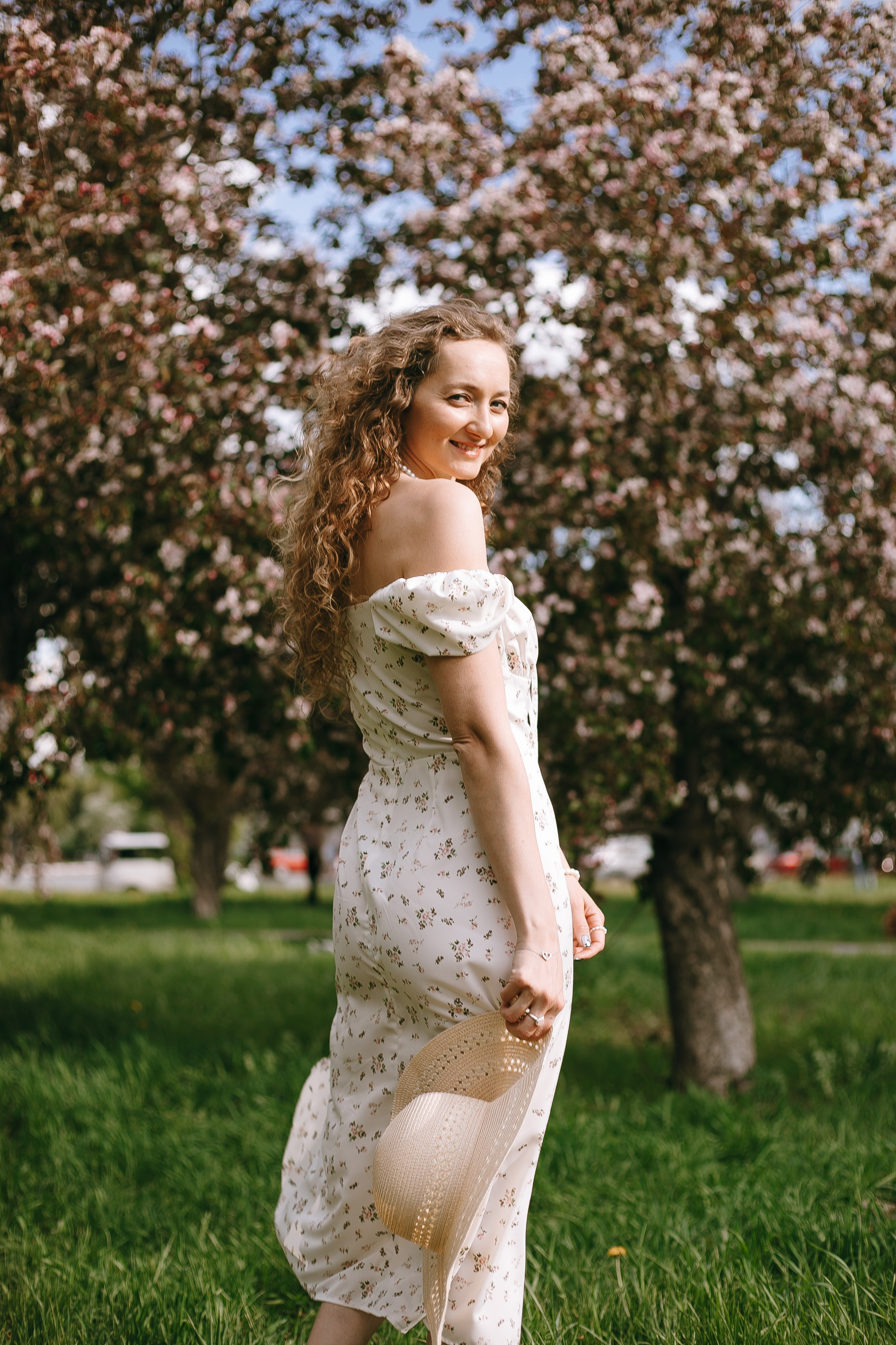 Blossom garden. СВАДЕБНЫЙ И СЕМЕЙНЫЙ ФОТОГРАФ В ЕКАТЕРИНБУРГЕ И СЫСЕРТИ