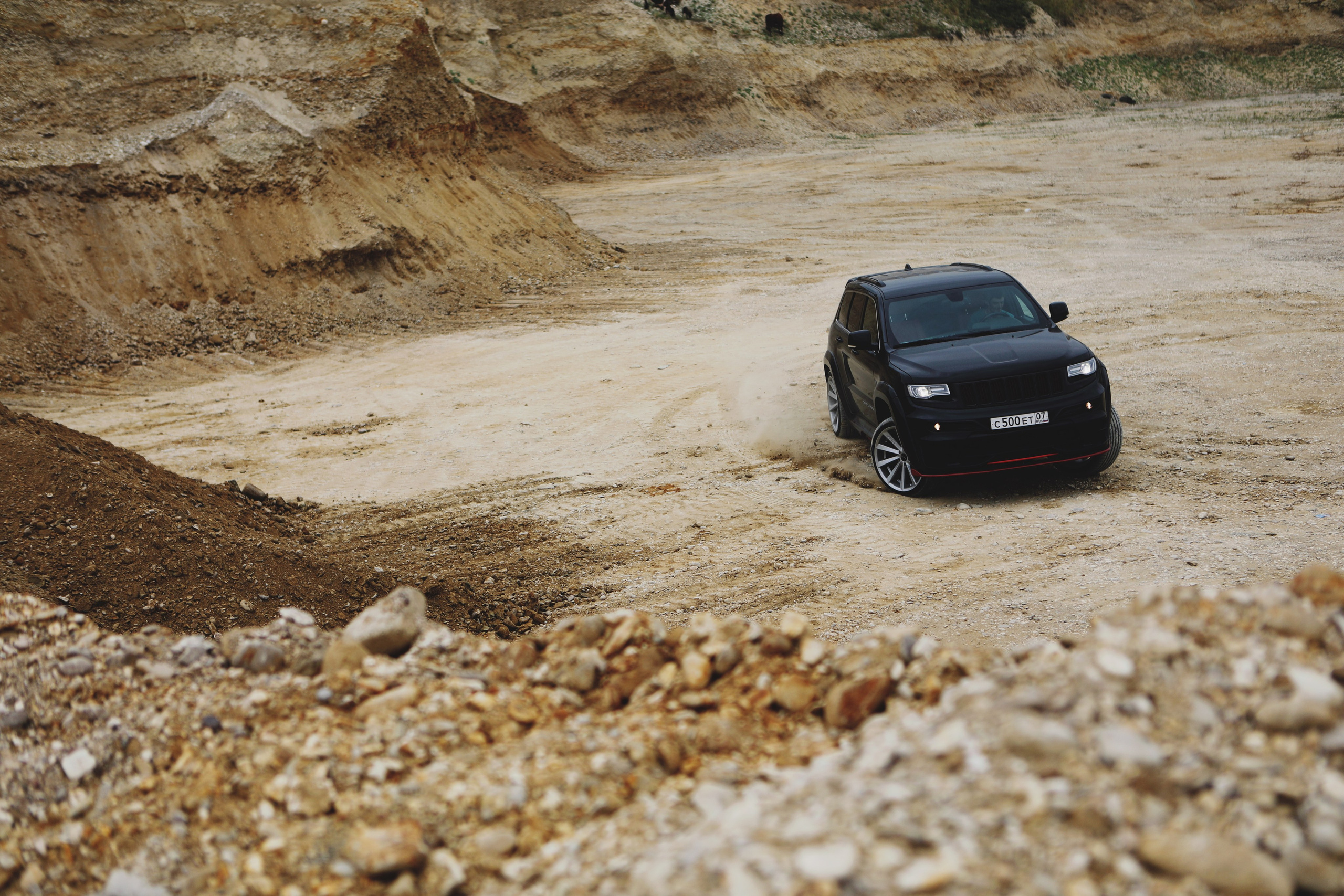Jeep Grand Cherokee. Свадебный и портретный фотограф в Пятигорске, КМВ — Власова Юля
