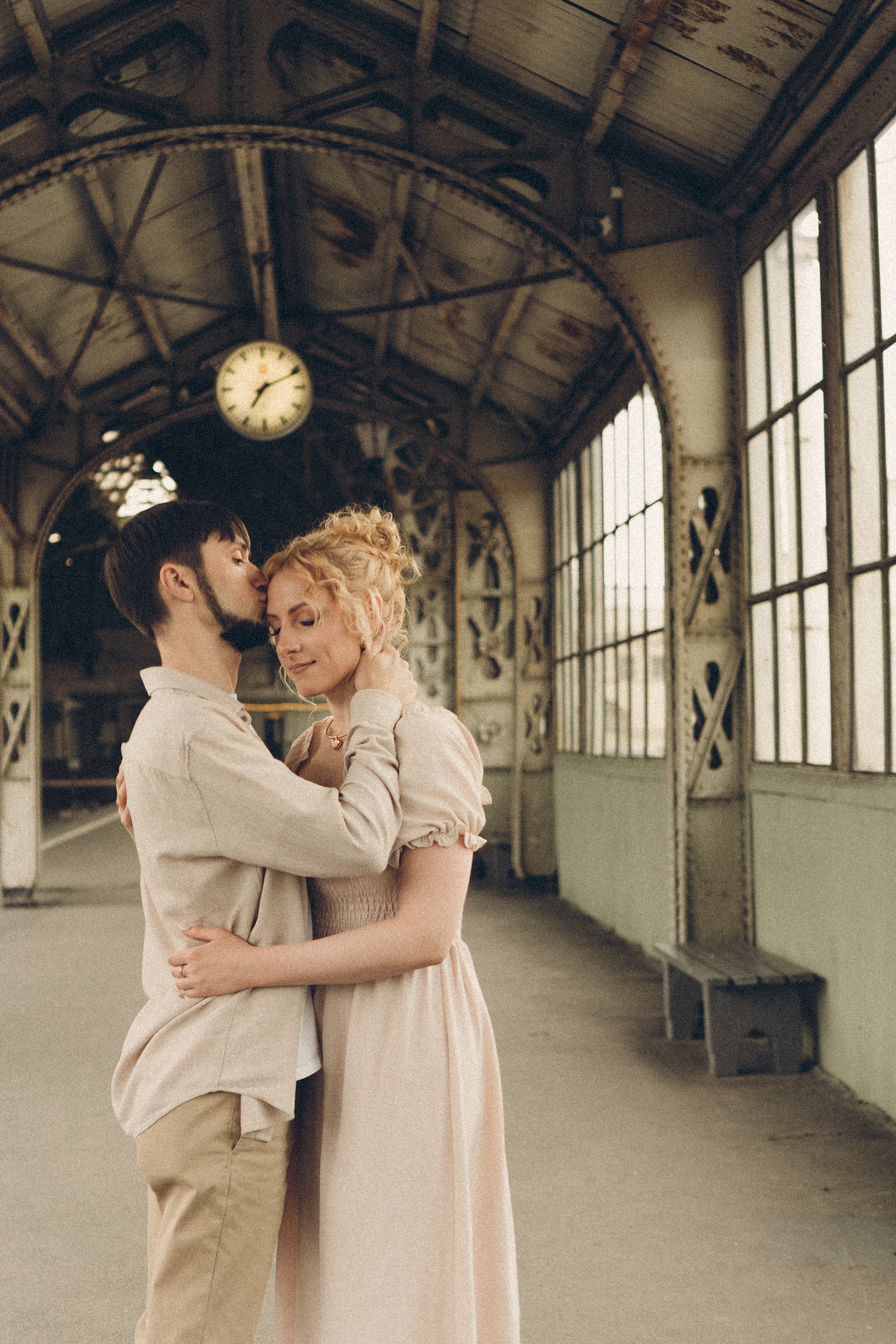 ПРОГУЛКА НА ВИТЕБСКОМ ВОКЗАЛЕ. Профессиональный фотограф, Санкт-Петербург — Виктория Богомолова
