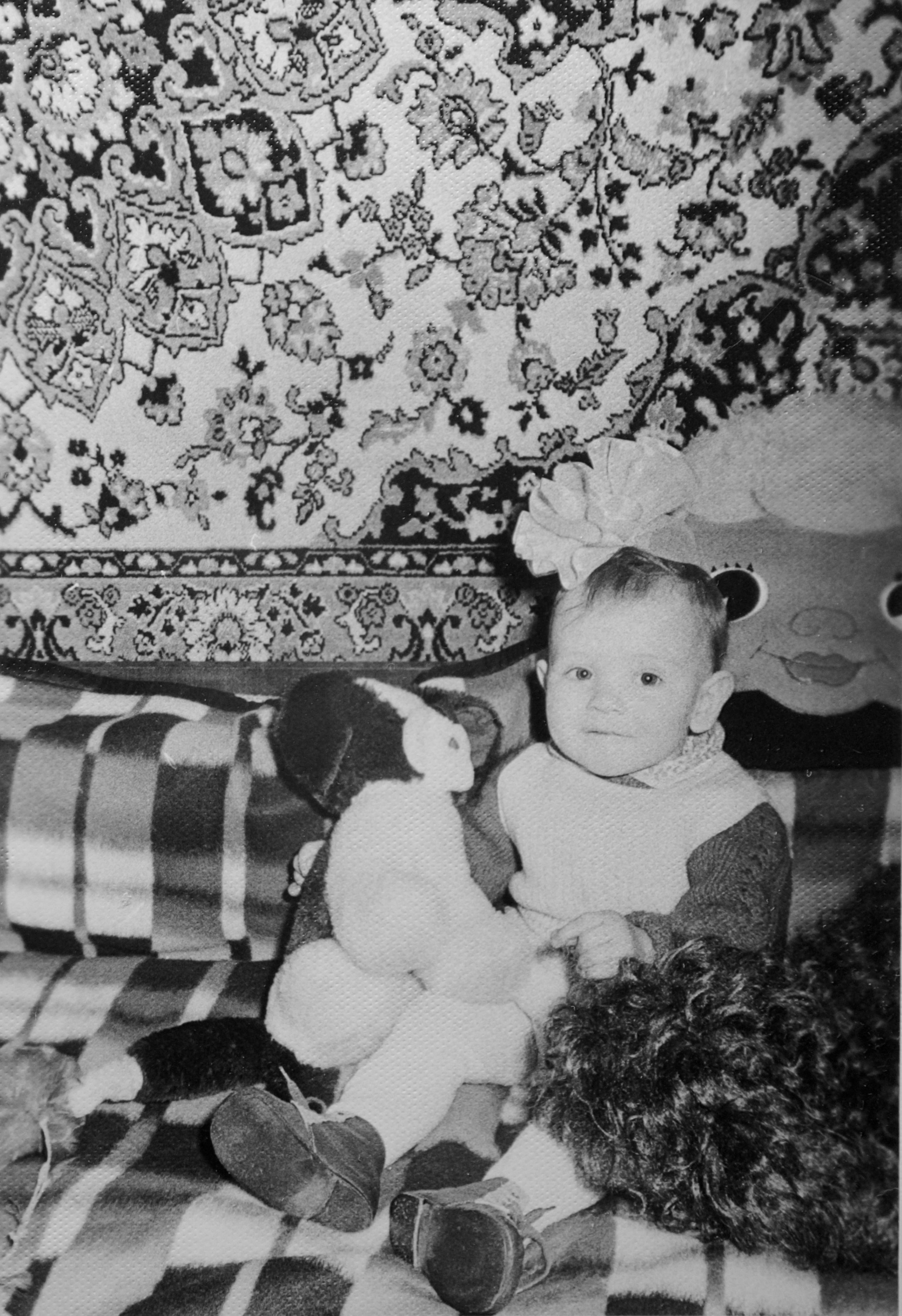 Личные фото. Школьные выпускные альбомы в Москве Марина Николаева