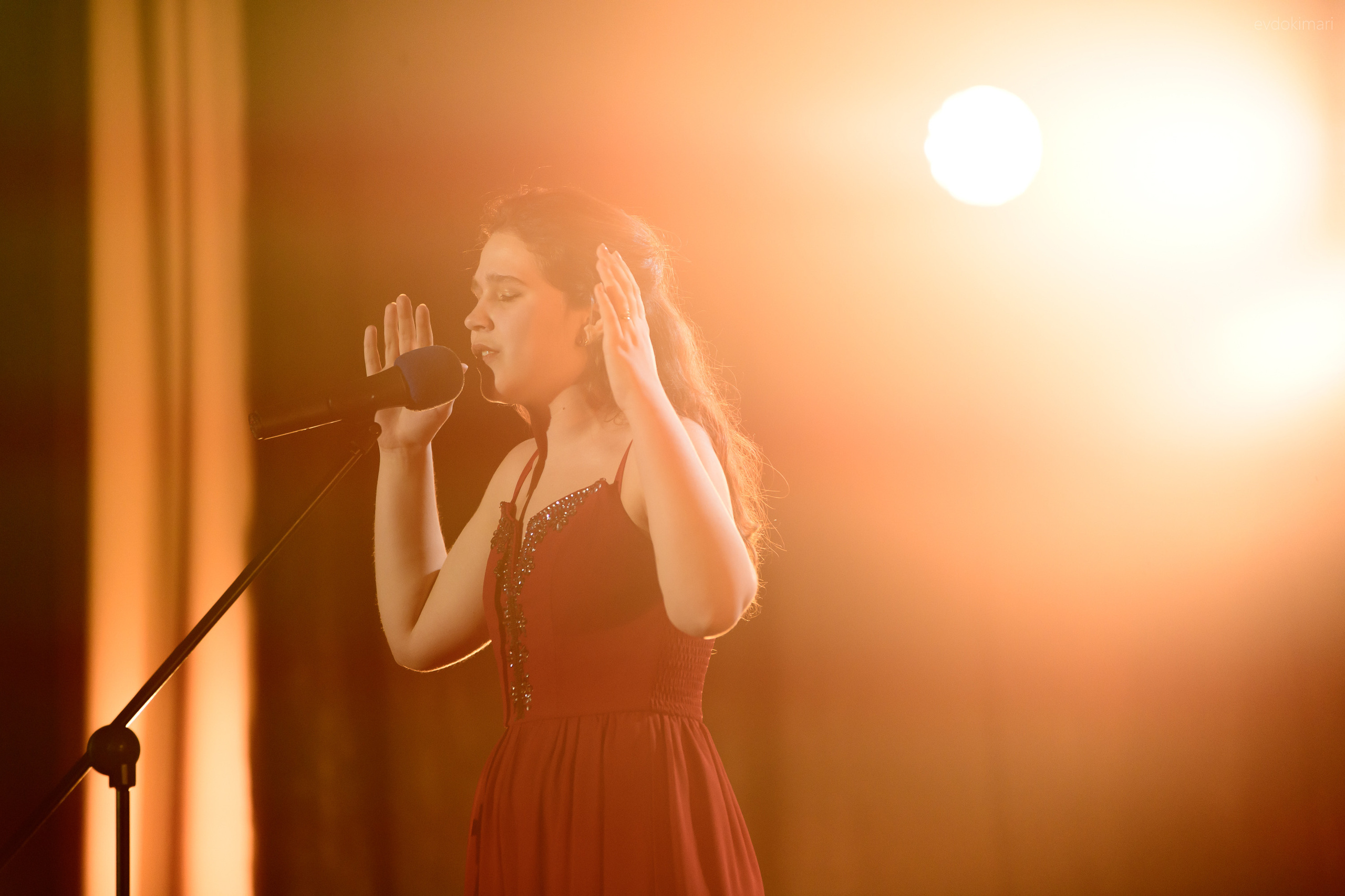 Фестиваль эстрады в МФТИ. Главная