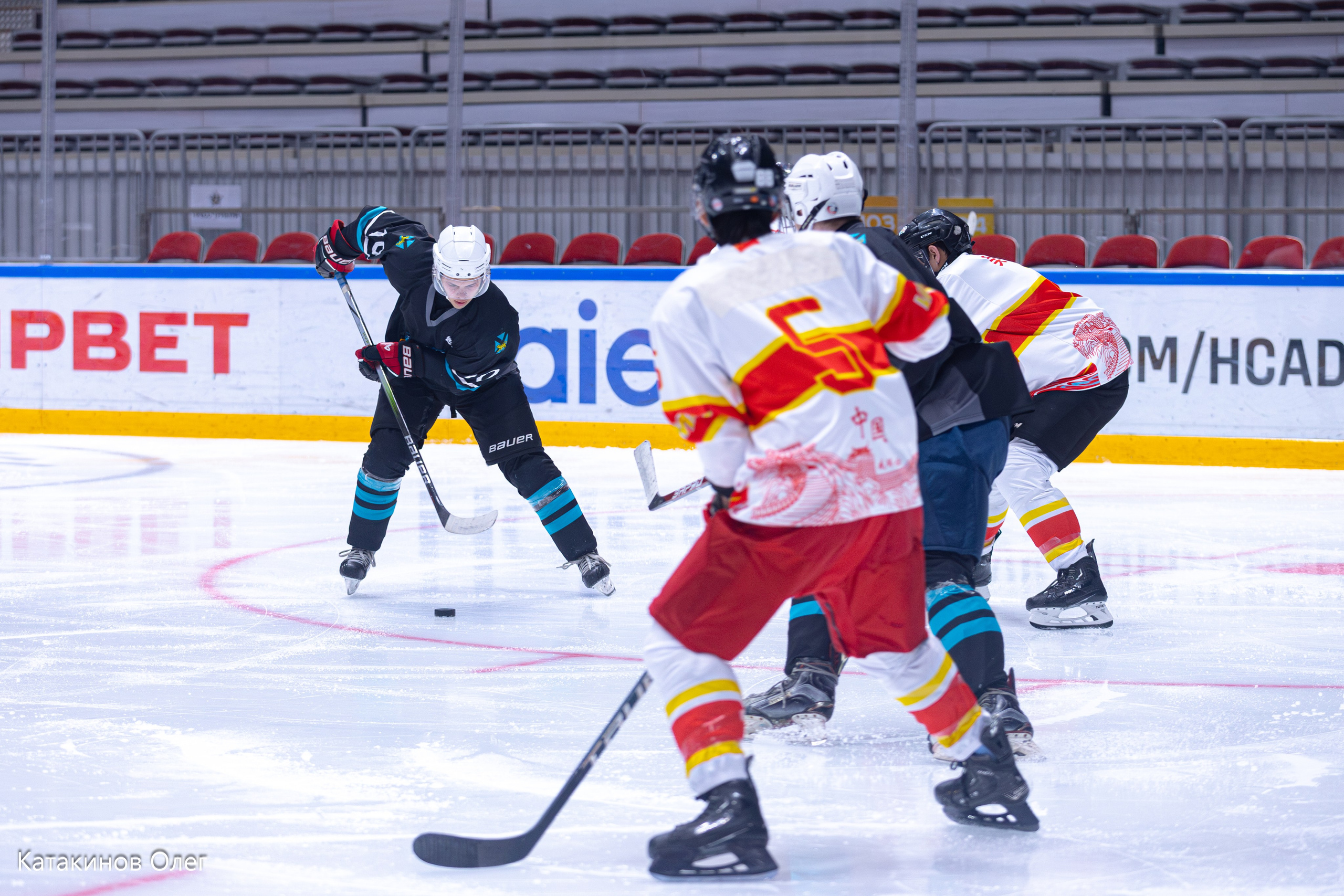 Student Hockey Asia Challenge 2025 г. Олег Катакинов| Репортажный фотограф в городе у моря (Владивосток)
