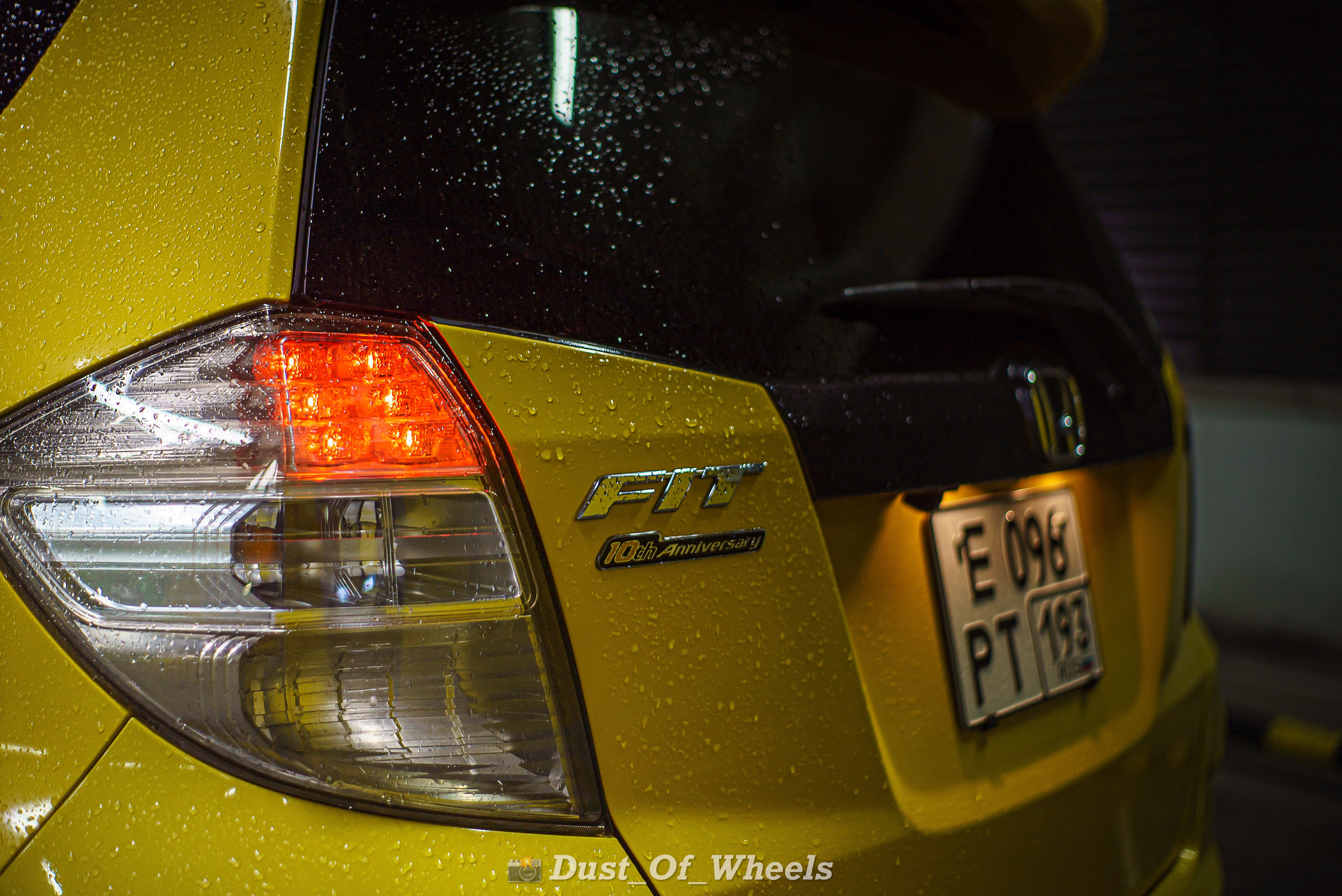 Автомобили