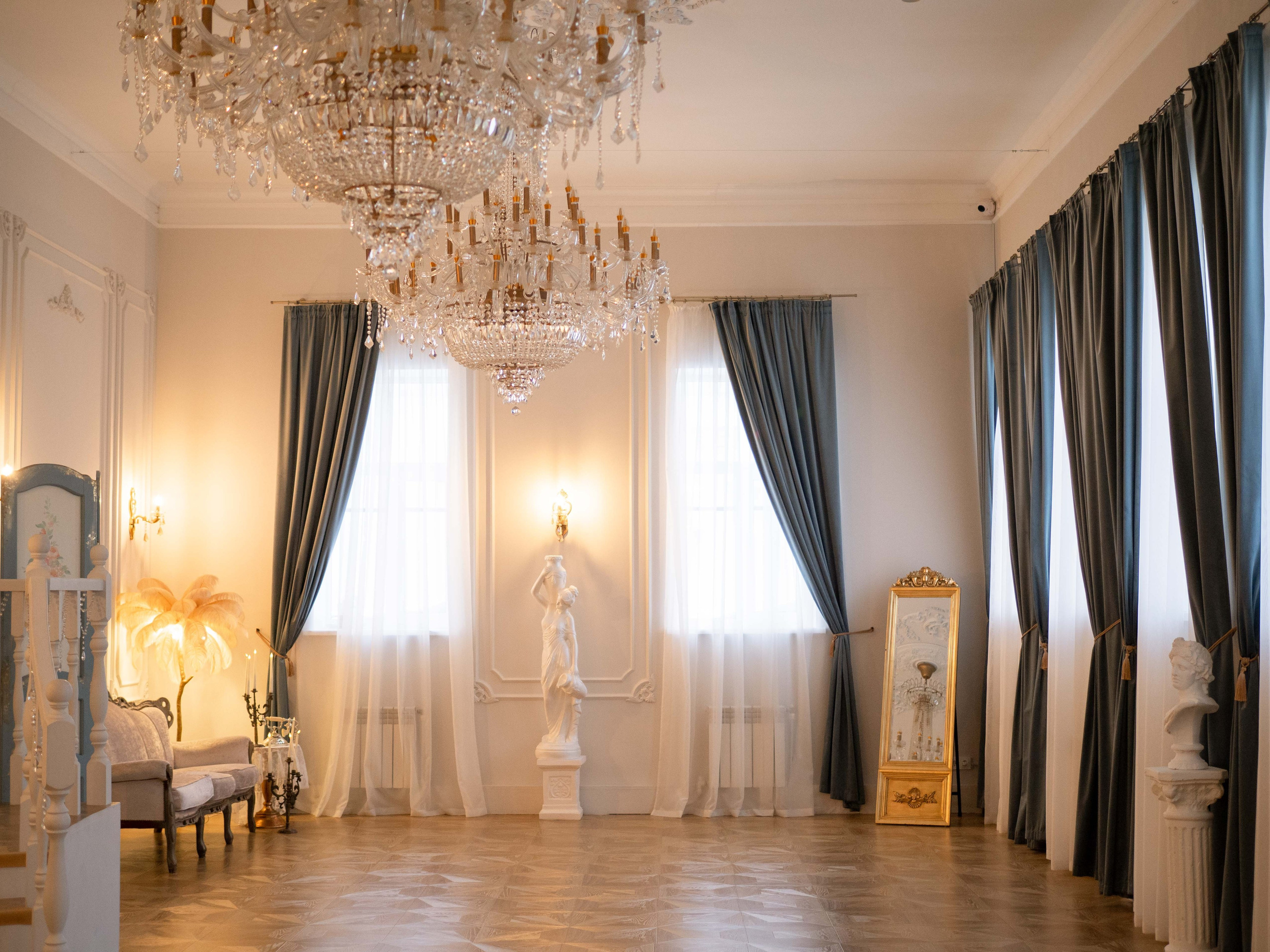 Зал Версаль. Фотостудия и пространство под мероприятия studio1884 в Казани