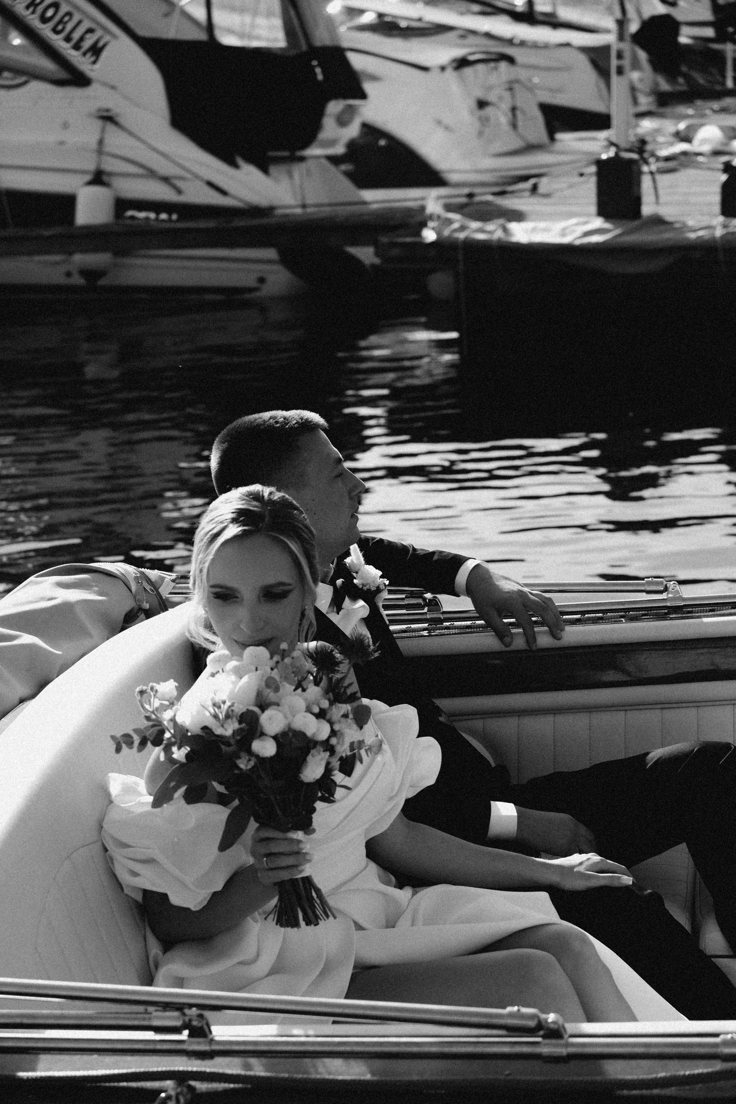 СВАДЕБГНАЯ ПРОГУЛКА ПО КАНАЛ САНКТ-ПЕТЕРБУРГА НА КАТЕРЕ. Профессиональный фотограф, Санкт-Петербург — Виктория Богомолова