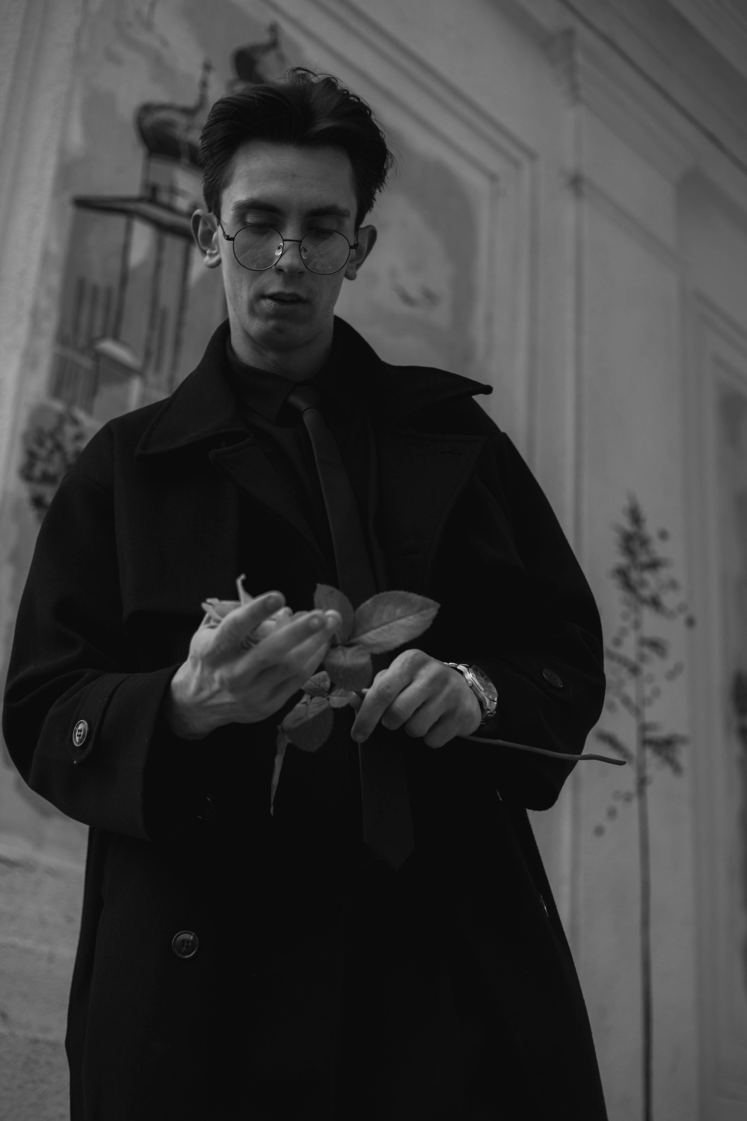 «Любовь всмятку: чувства не для всех». Уличный фотограф Города N