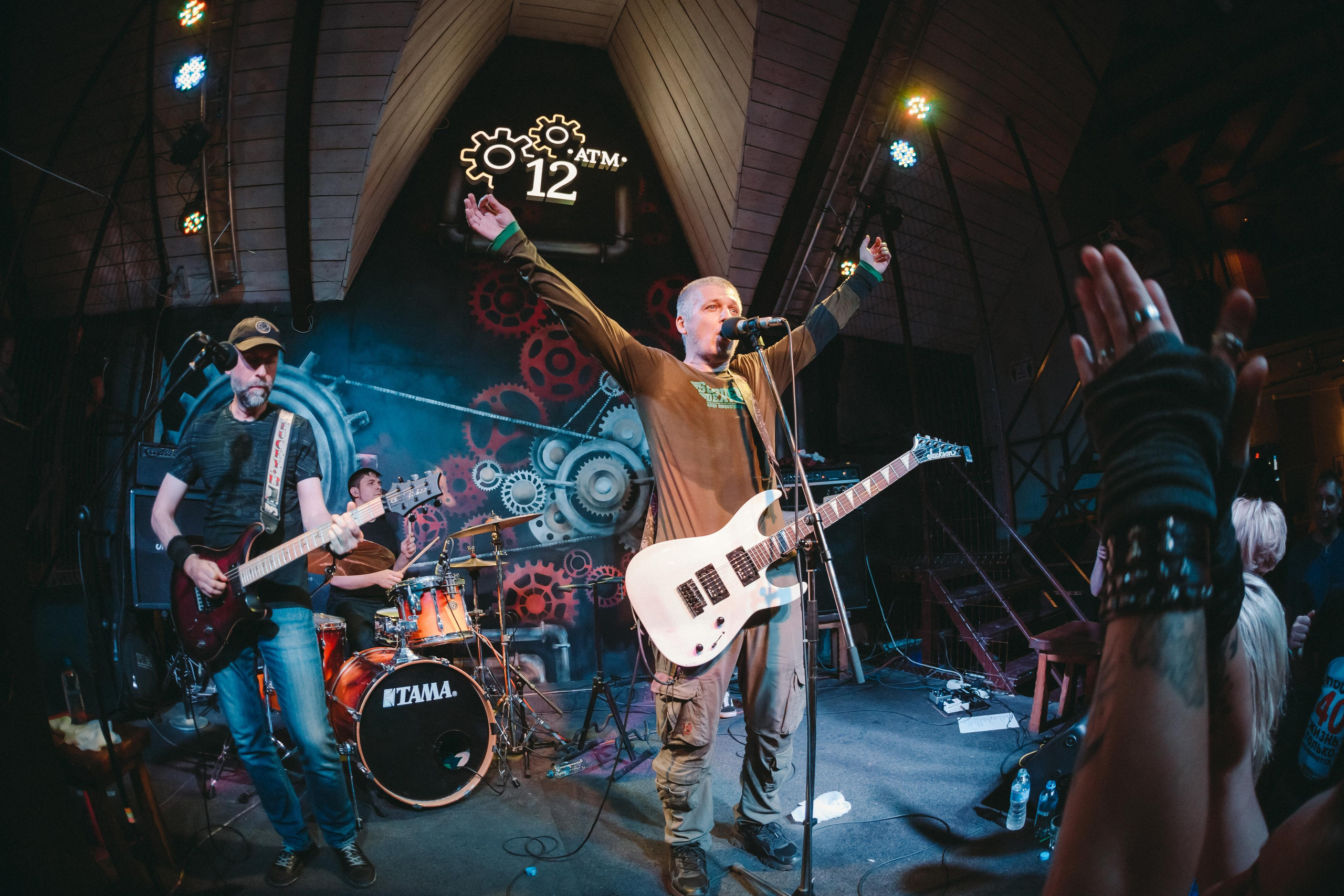 ПОТОМУЧТО. Фотограф Сонкина Татьяна