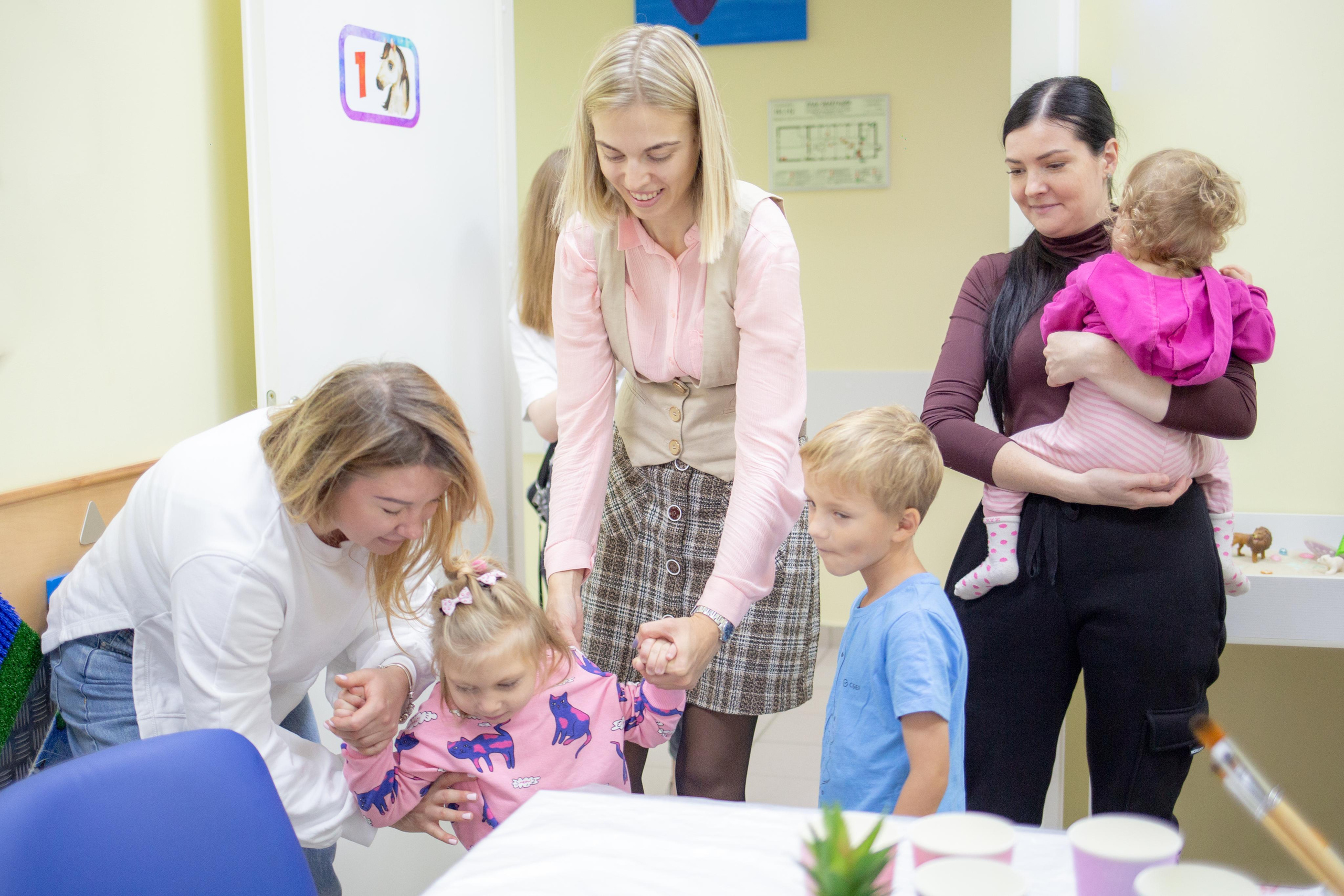 День отца в Центре Натальи Пыхтиной. Фотограф Сонкина Татьяна