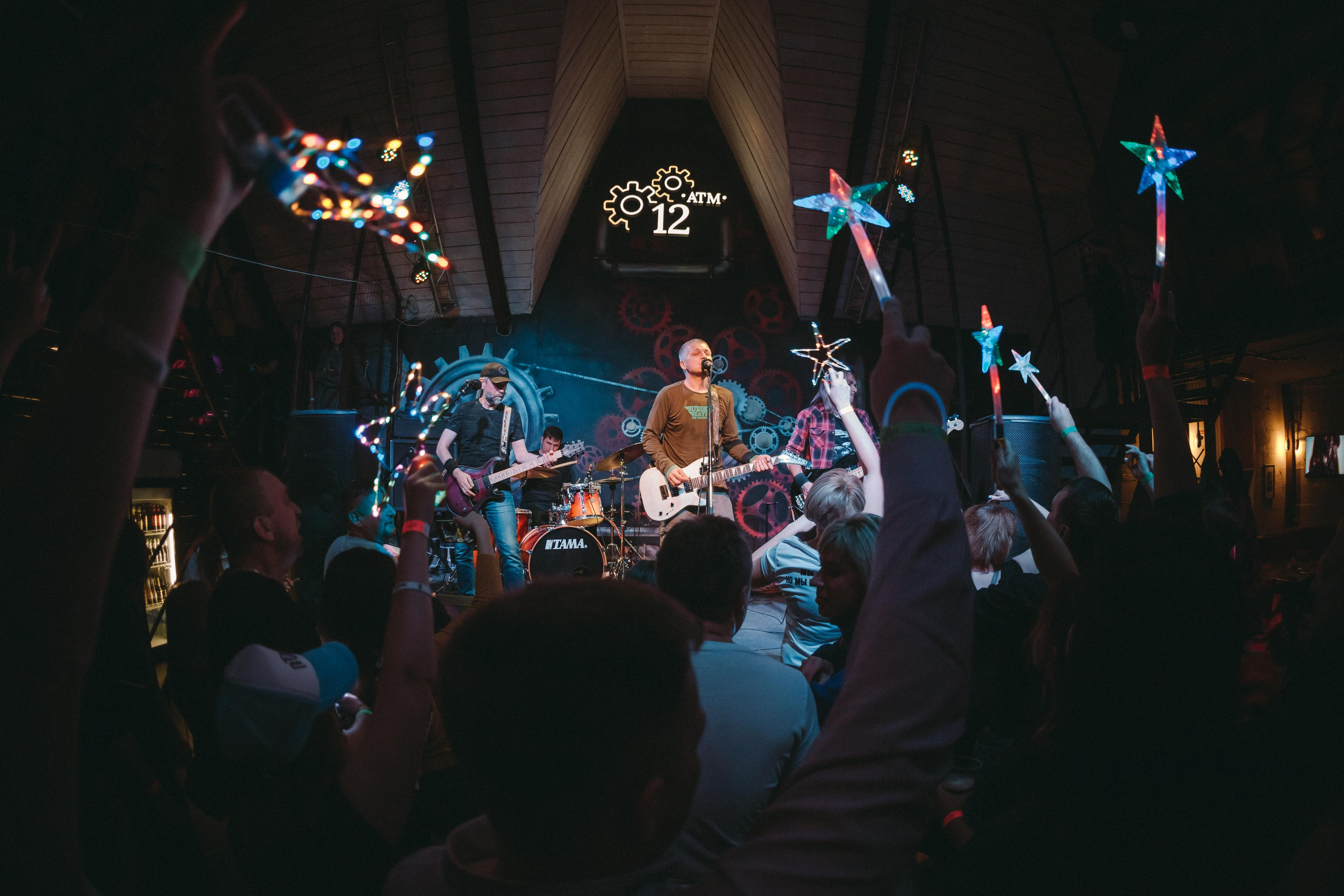 ПОТОМУЧТО. Фотограф Сонкина Татьяна