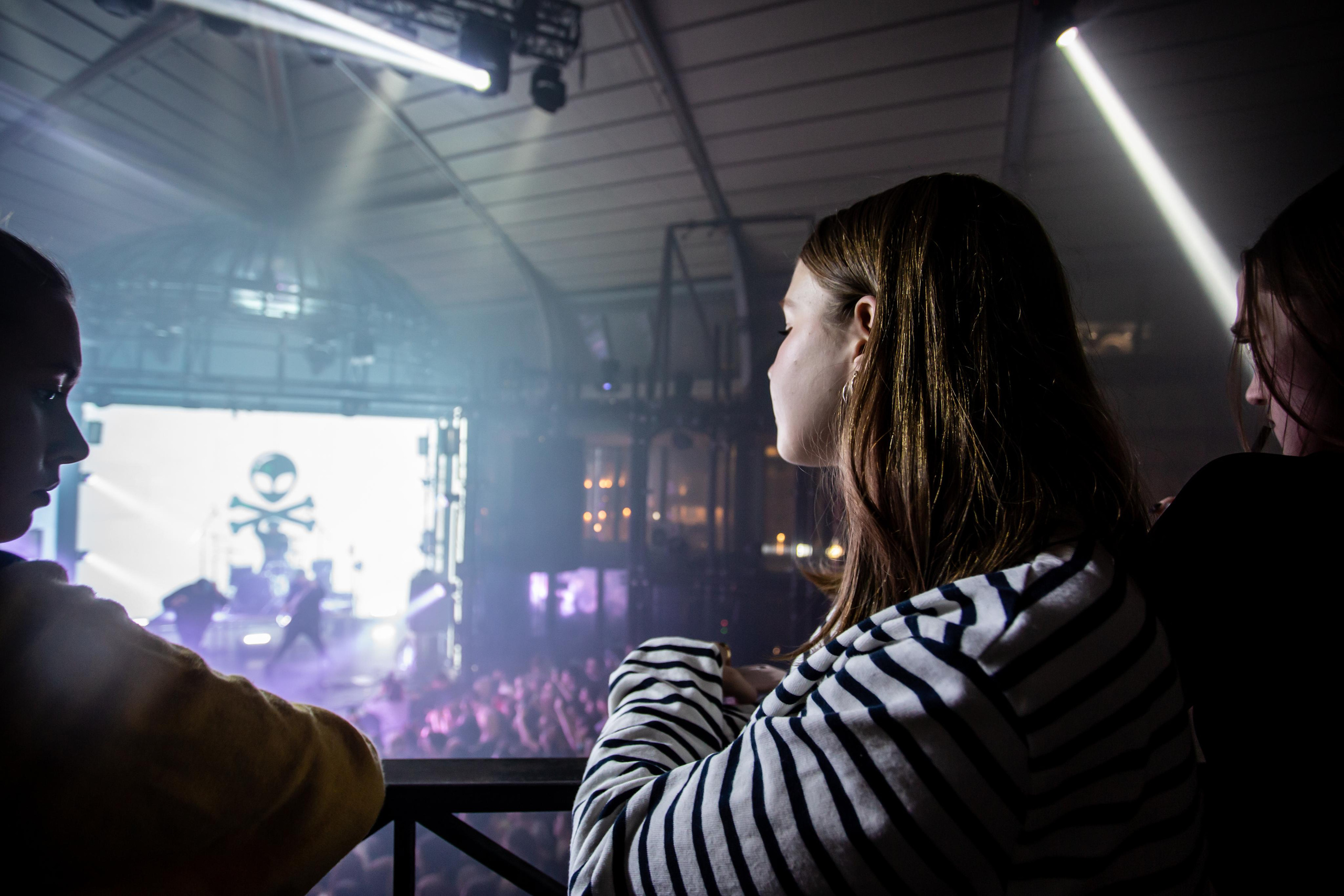 КОСМОНАВТОВ НЕТ. Фотограф Сонкина Татьяна