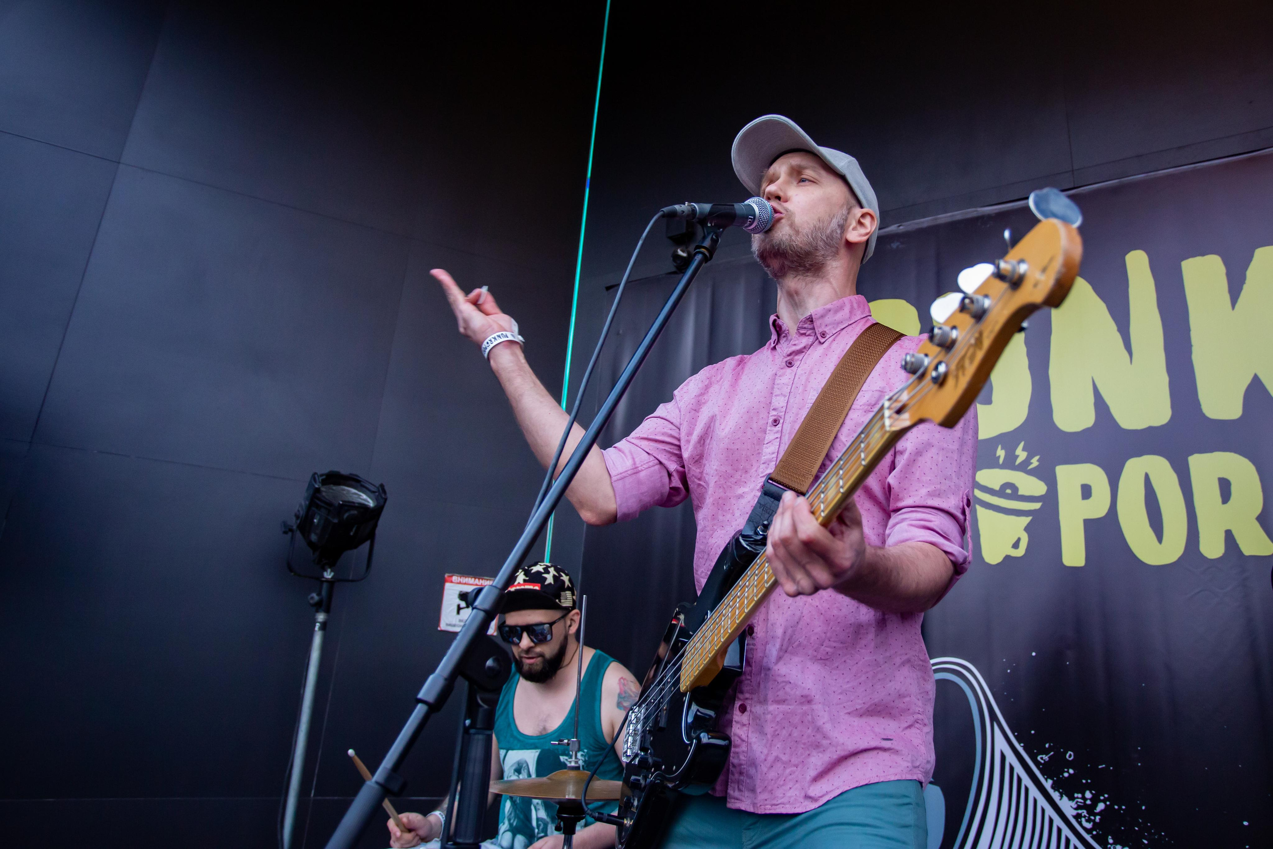 МОРЭ & РЭЛЬСЫ. Фотограф Сонкина Татьяна