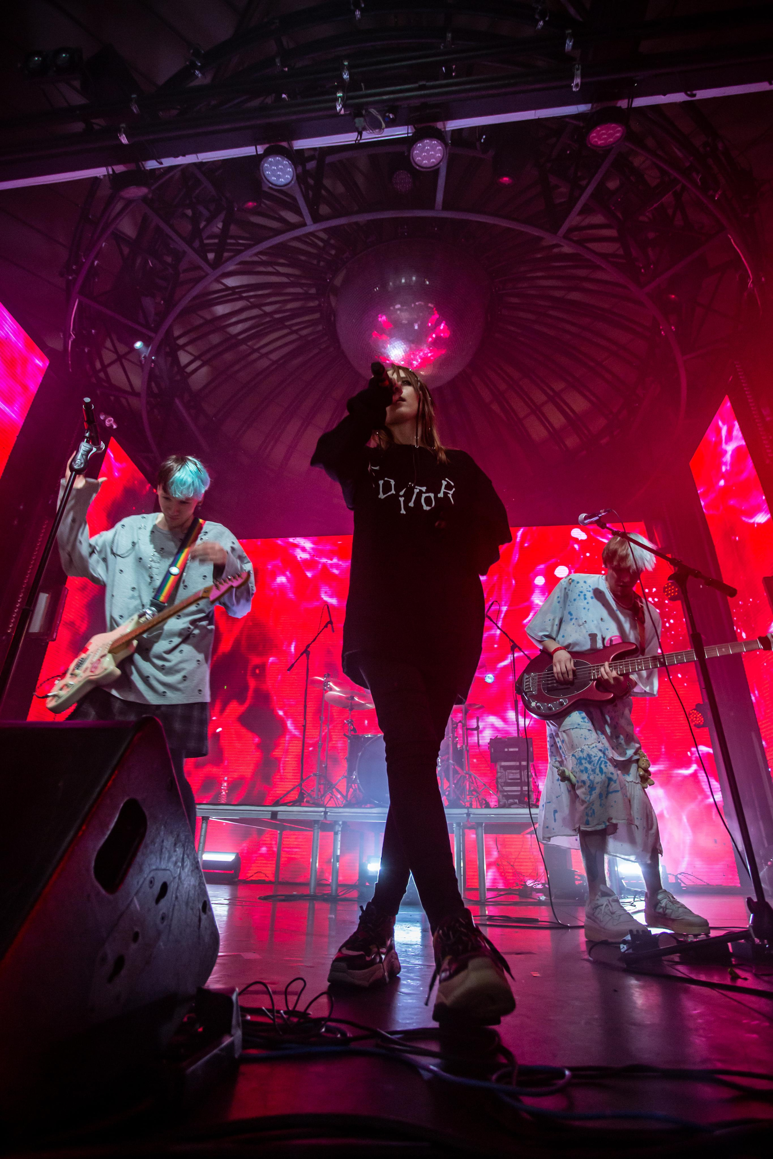 КОСМОНАВТОВ НЕТ. Фотограф Сонкина Татьяна