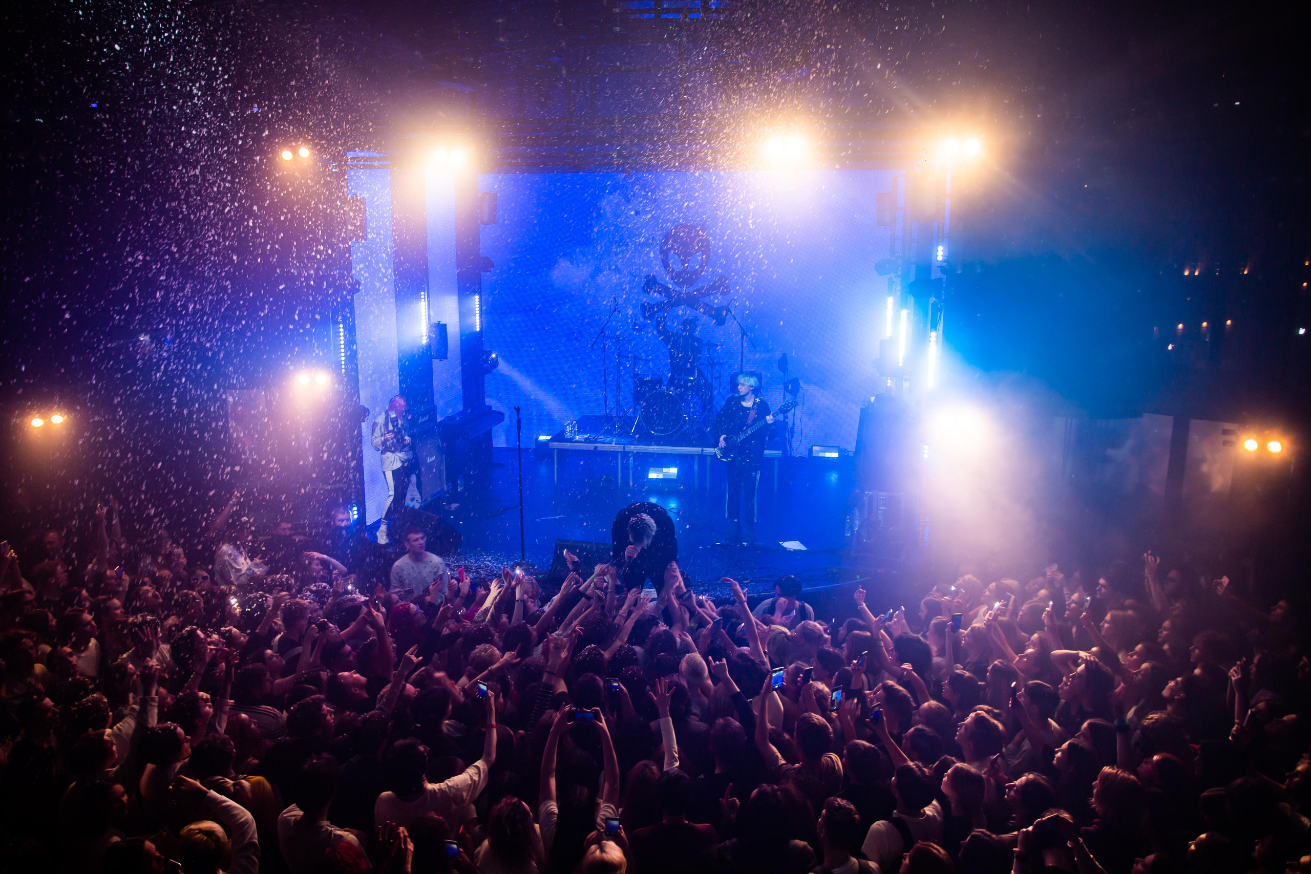 КОСМОНАВТОВ НЕТ. Фотограф Сонкина Татьяна