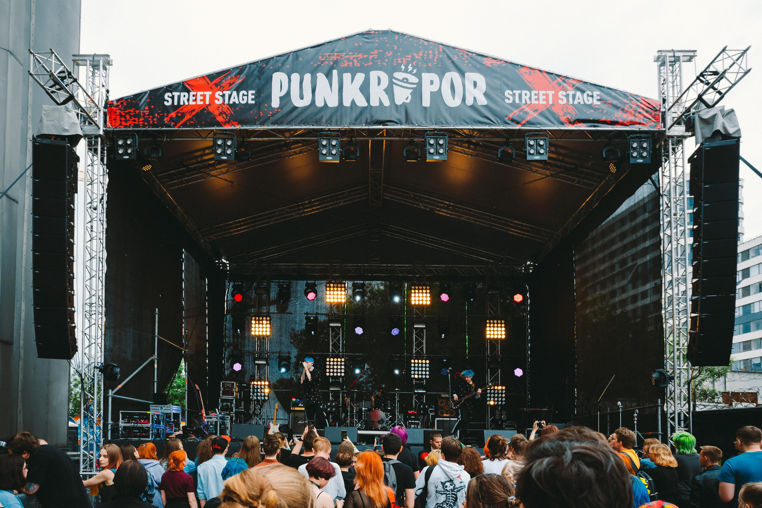 КОСМОНАВТОВ НЕТ. Photographer Sonkina Tatiana (Tanya Ash)