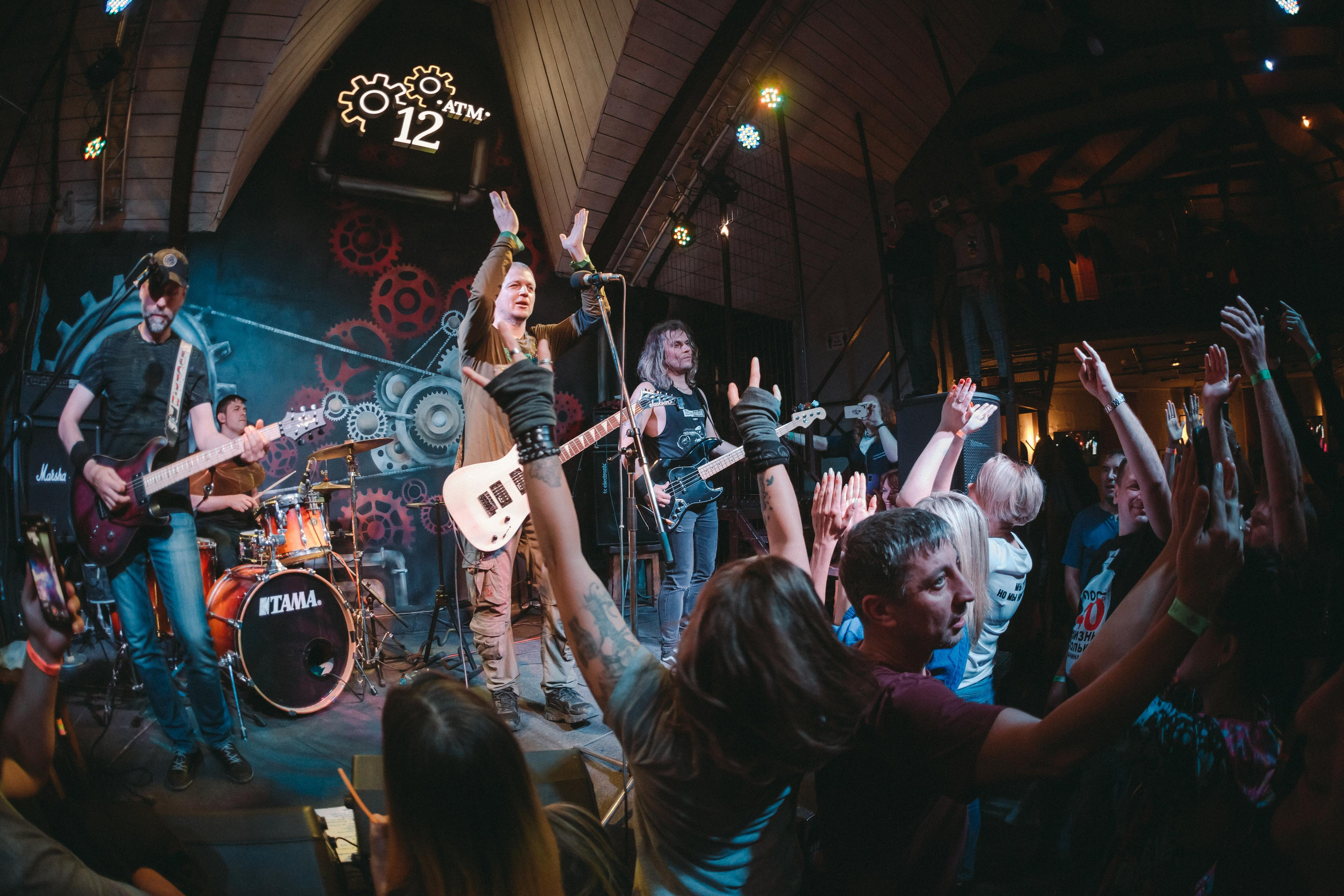 ПОТОМУЧТО. Фотограф Сонкина Татьяна