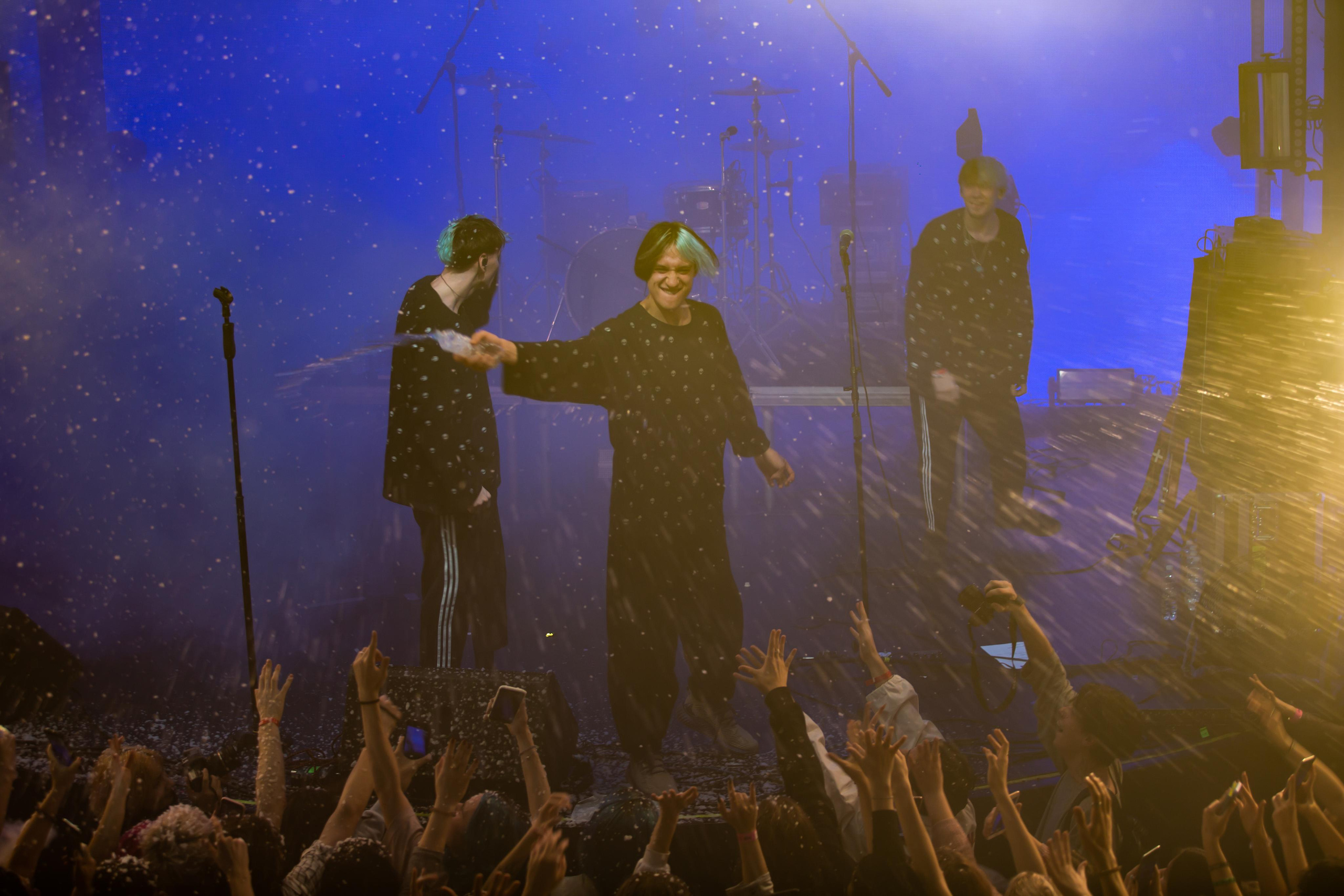 КОСМОНАВТОВ НЕТ. Фотограф Сонкина Татьяна