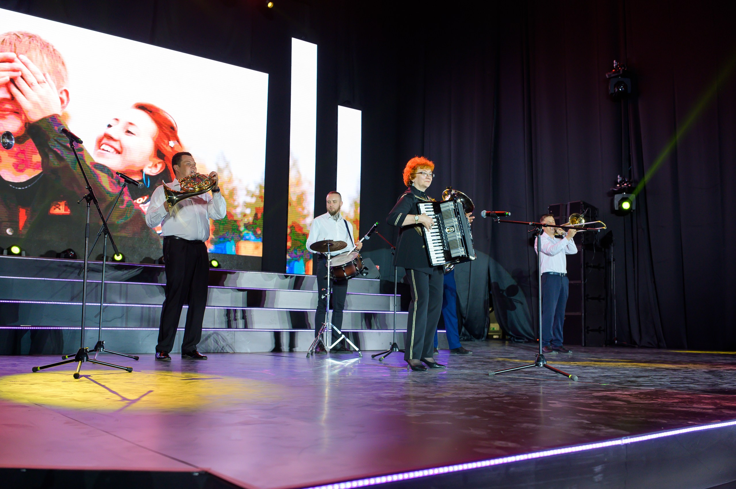 День Соц работника. Фотограф в Кемерово Владислав Шульц