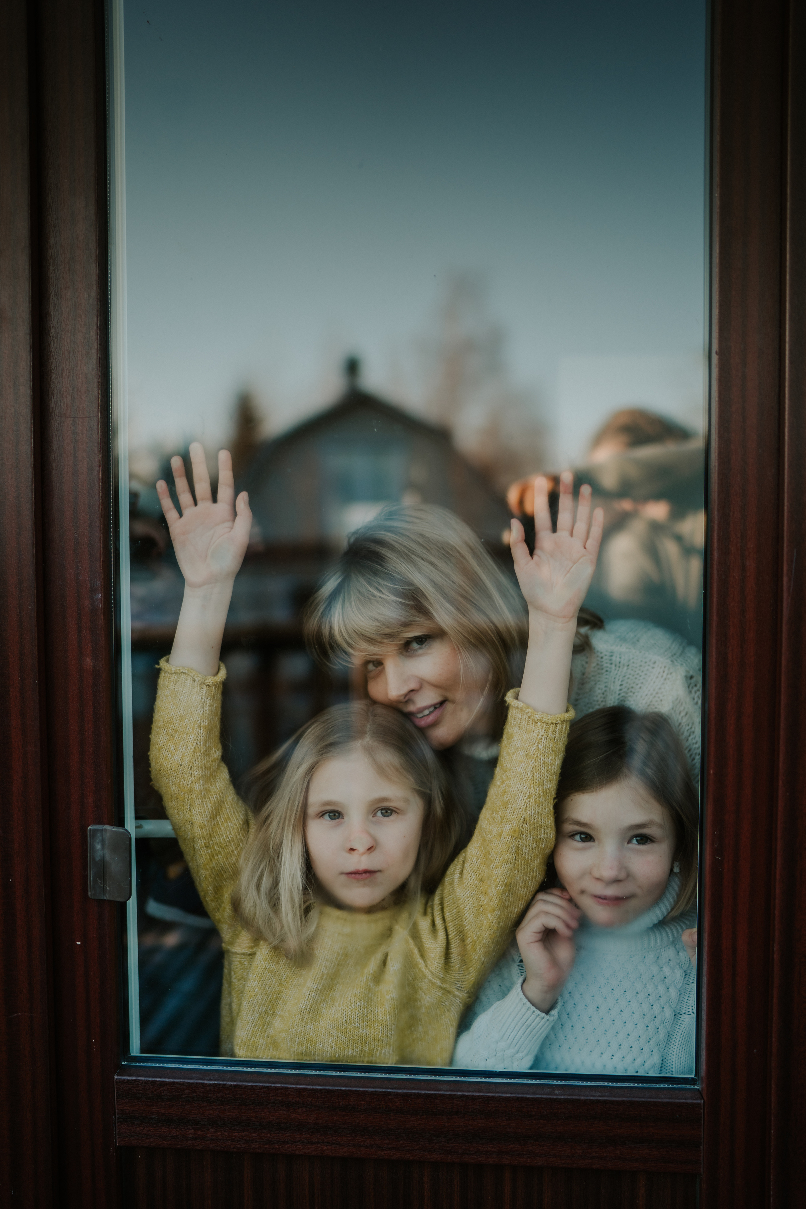 Варя и семья. Фотограф Дарья Тепло