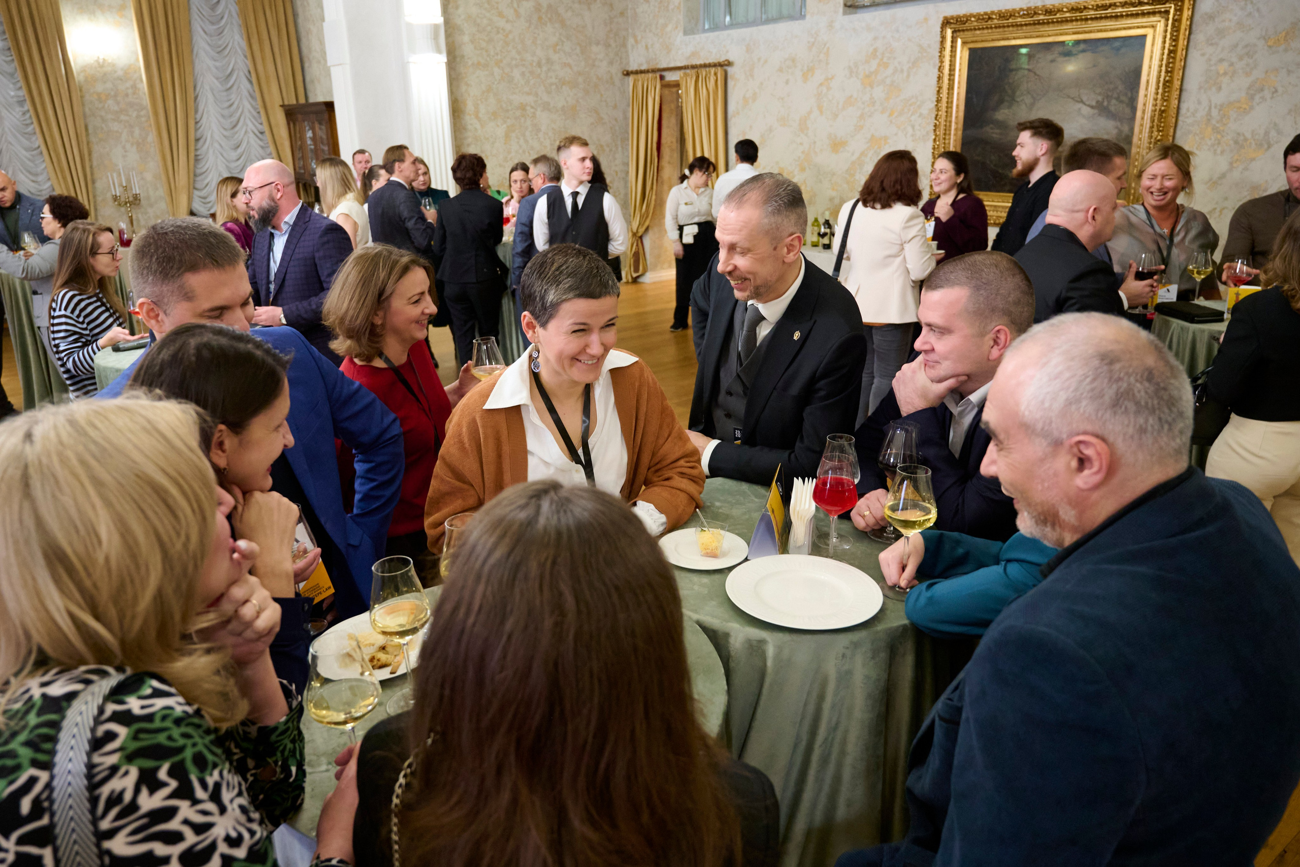 Репортажная съёмка юридической конференции В Питере LAW