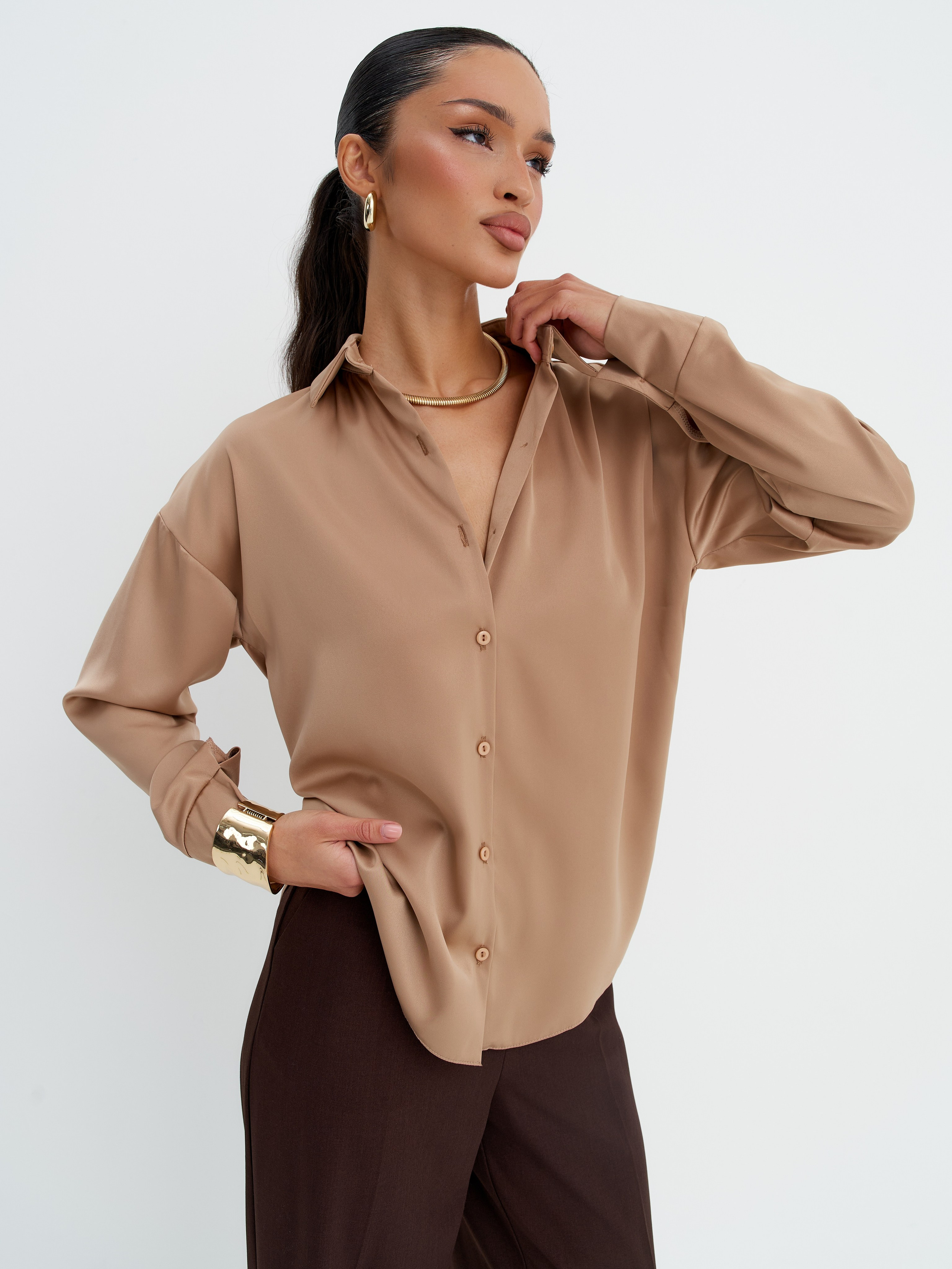 Brandbook рубашка. Фотограф для маркетплейсов в Москве