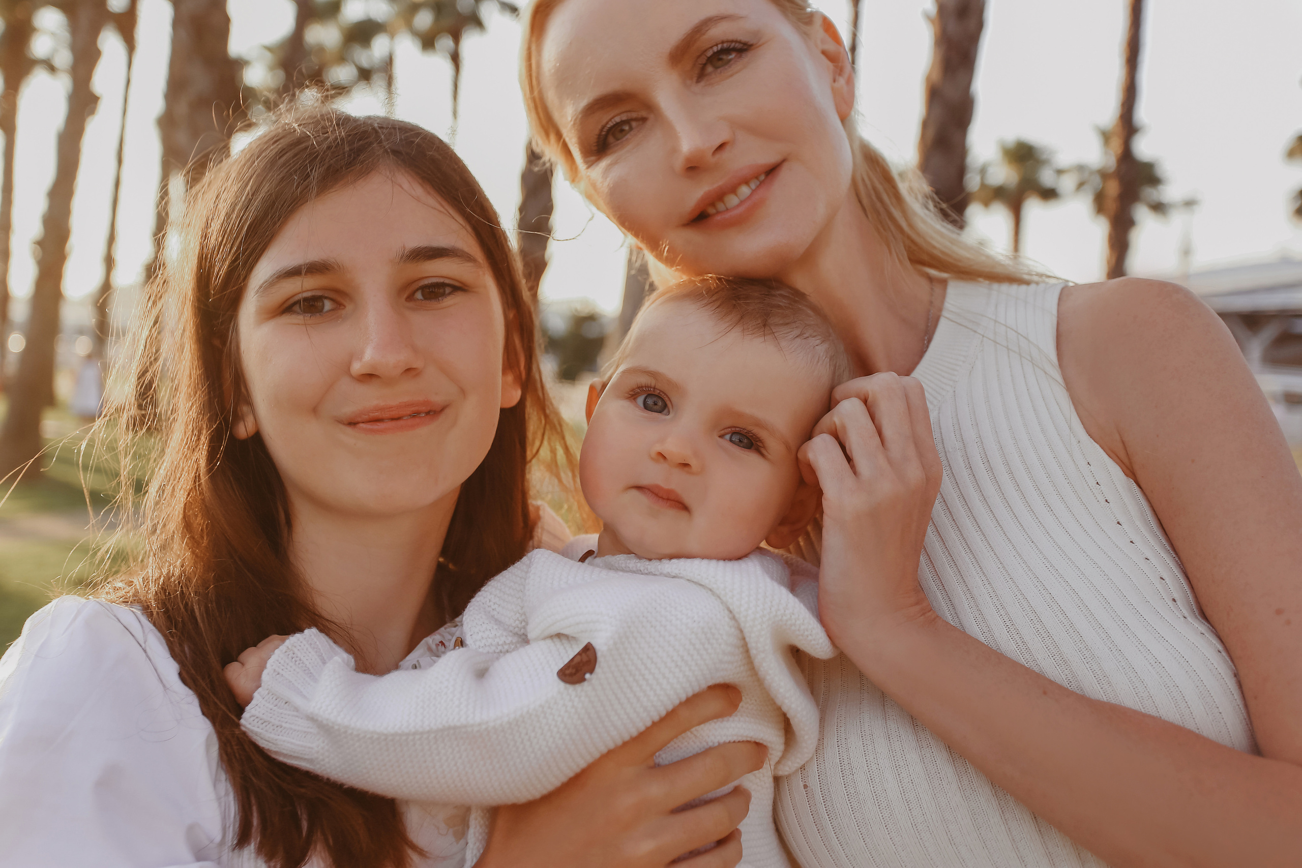 Юлия и семья. Милана Довгаль - семейный фотограф и видеограф  в Адлере и Сочи