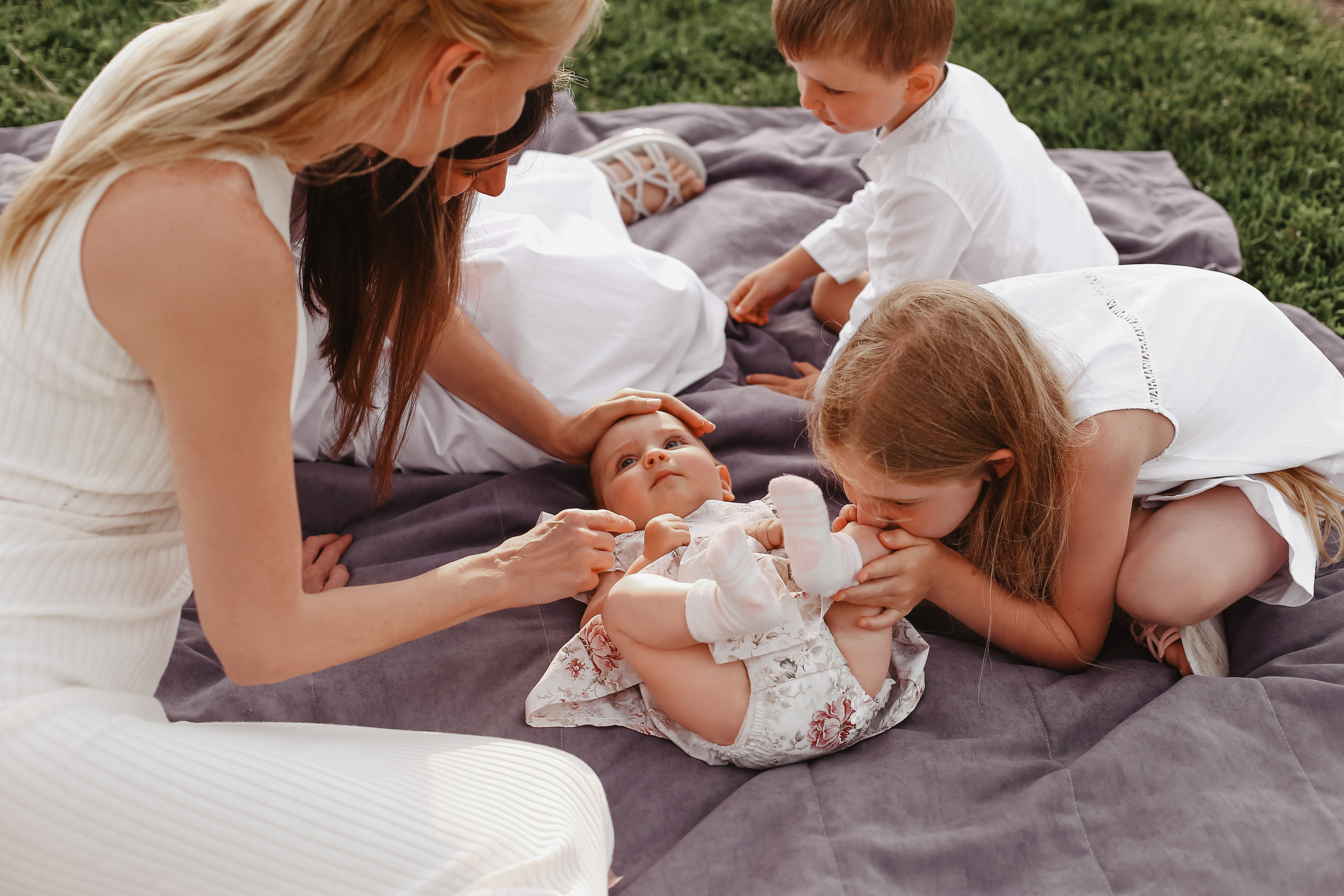 Юлия и семья. Милана Довгаль - семейный фотограф и видеограф  в Адлере и Сочи