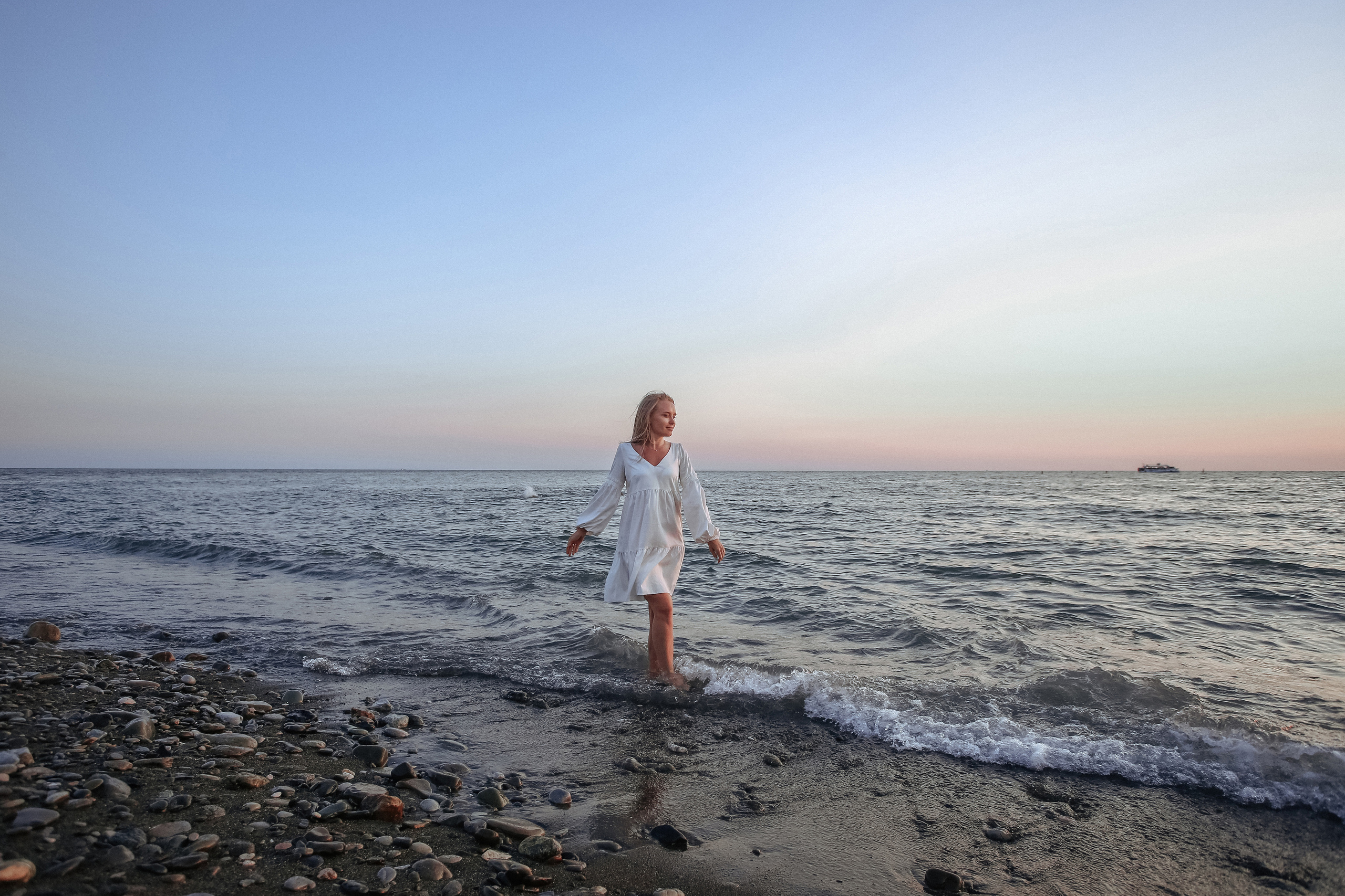 Анастасия, Карина и Даня. Милана Довгаль - семейный фотограф и видеограф  в Адлере и Сочи