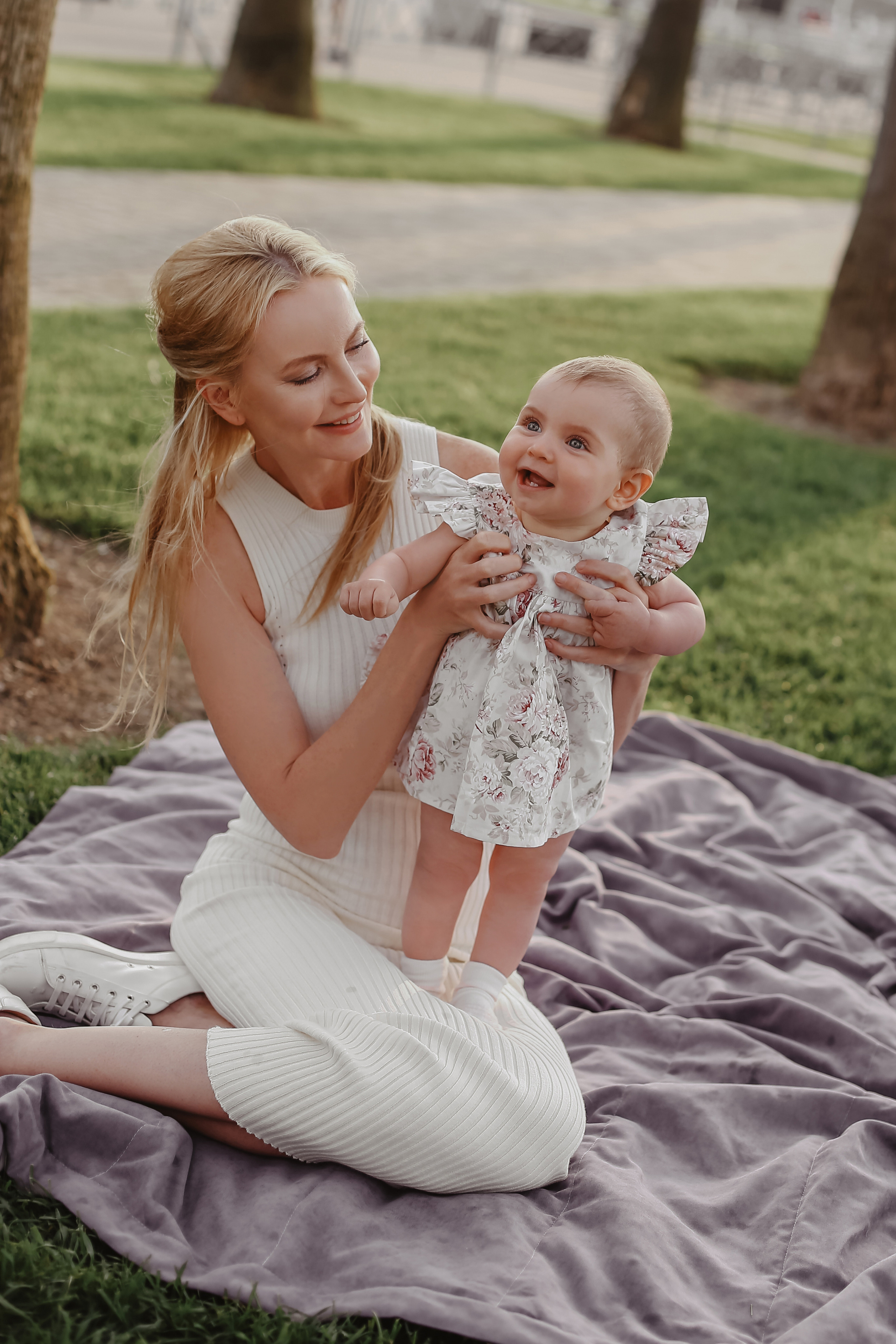 Юлия и семья. Милана Довгаль - семейный фотограф и видеограф  в Адлере и Сочи