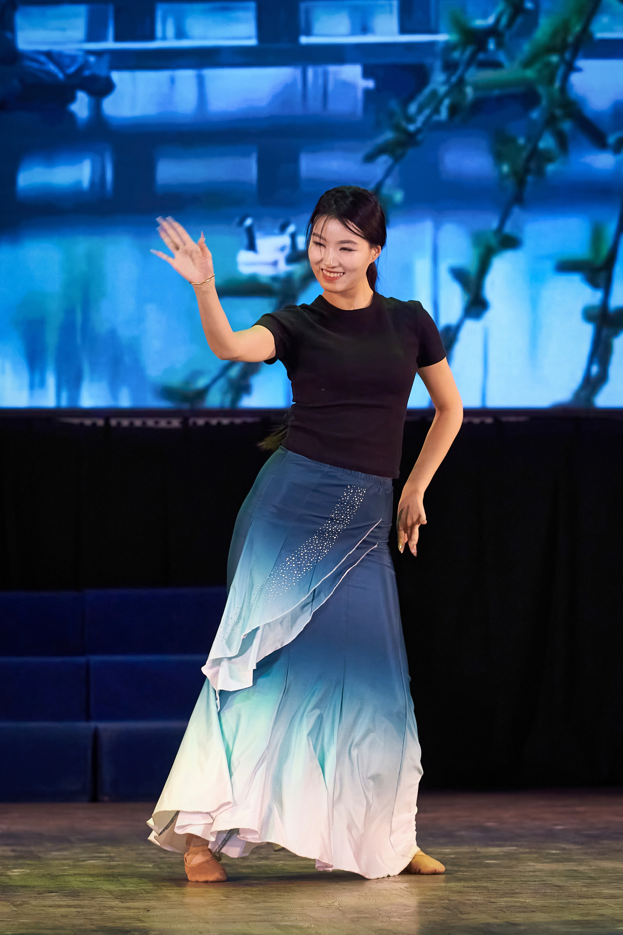 Лю Вэй. Китай. Танец встречи с весной